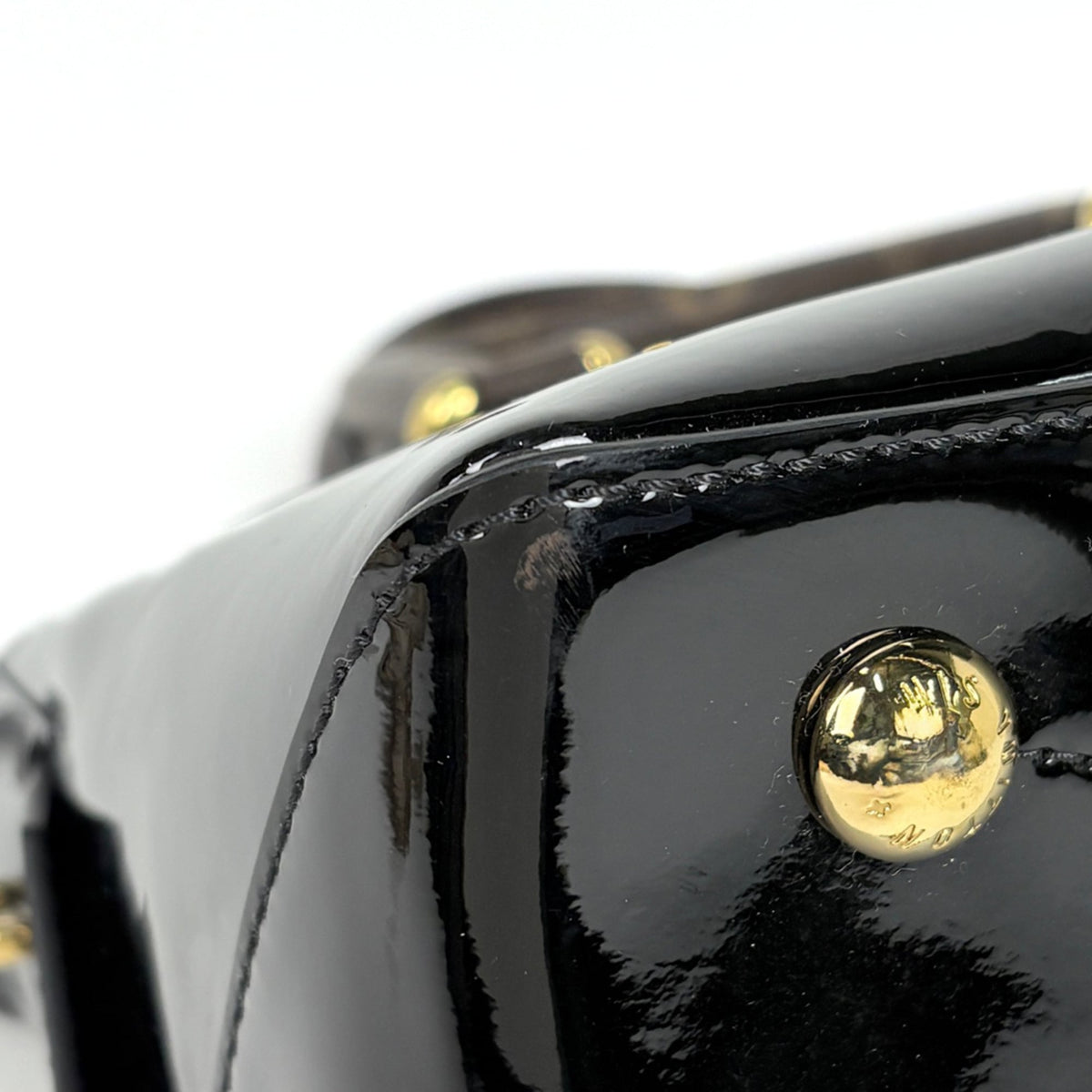 Louis Vuitton Vernis Black Vernis Patent Leather Handbag (Pre-Owned)