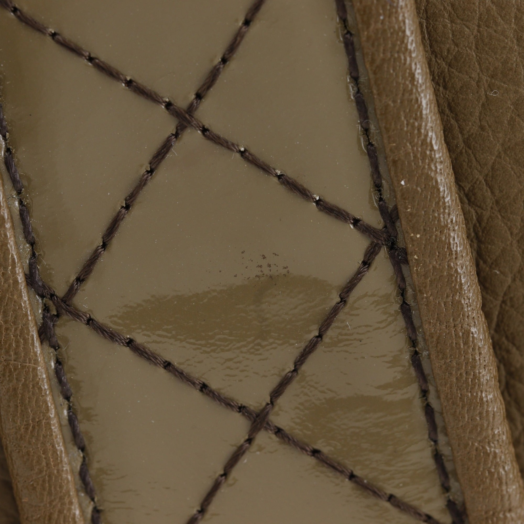 Burberry Brown Leather Shoulder Bag (Pre-Owned)