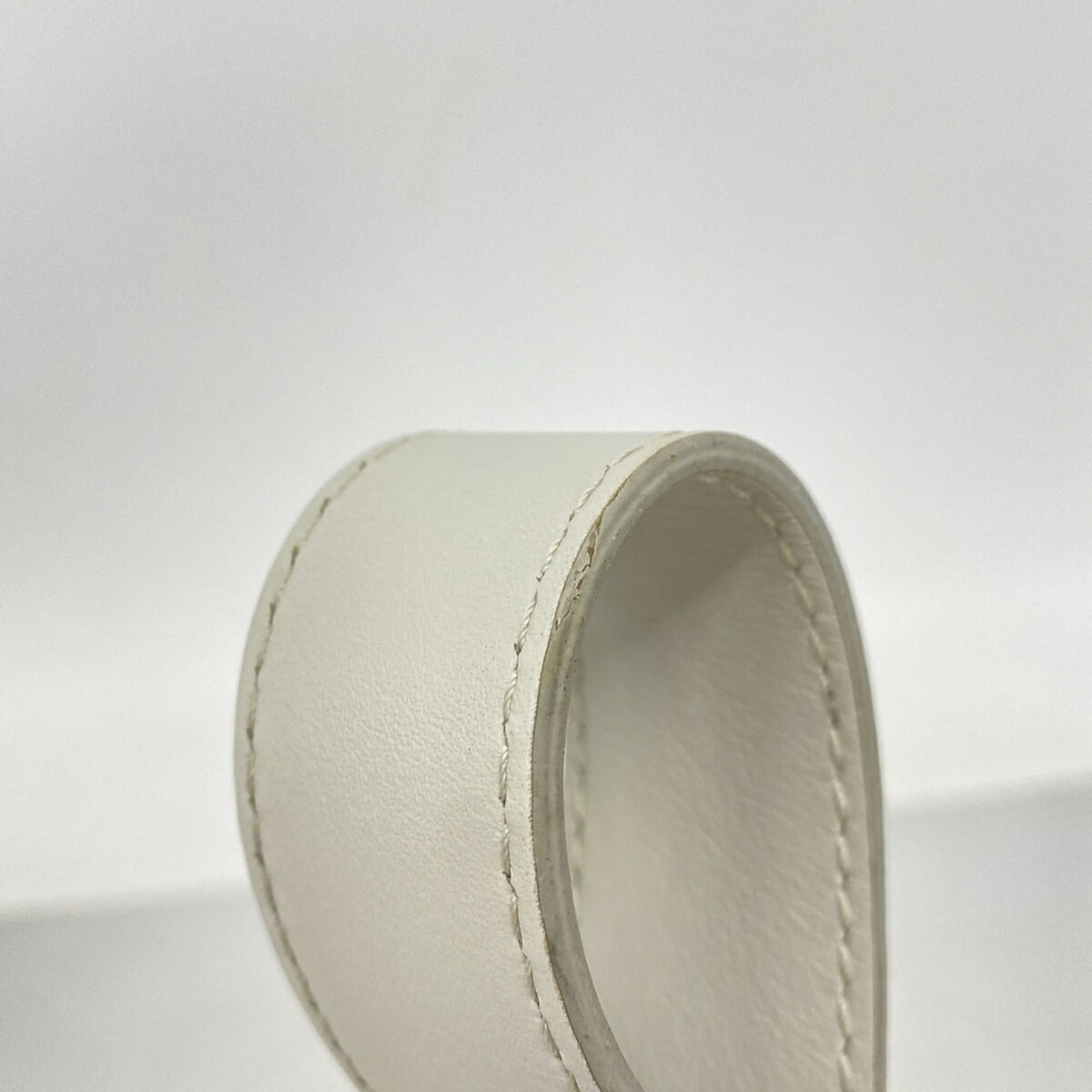 Louis Vuitton Blanc Fanny Pack (Pre-Owned)