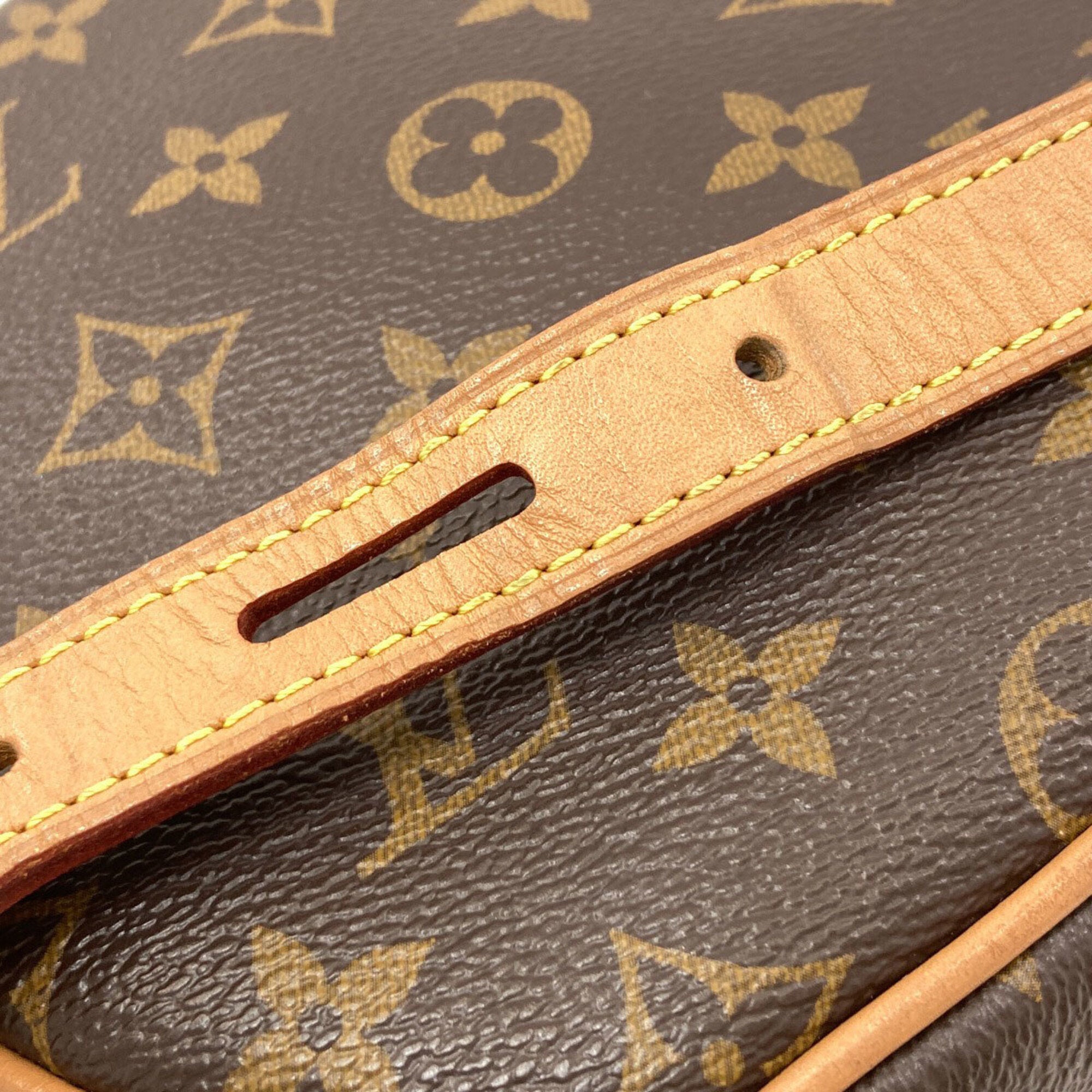 Louis Vuitton Monogram Monogram Monogram Shoulder Bag (Pre-Owned)