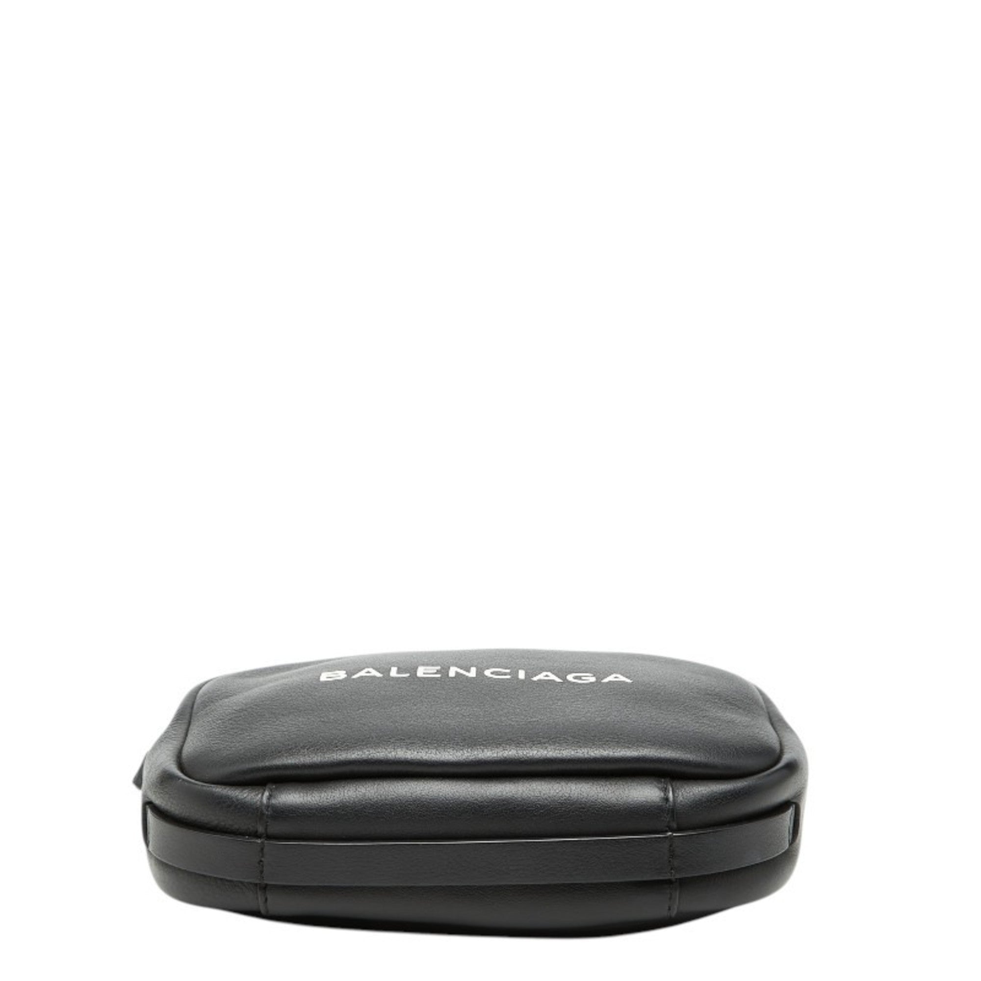 Balenciaga Black Leather Shoulder Bag (Pre-Owned)
