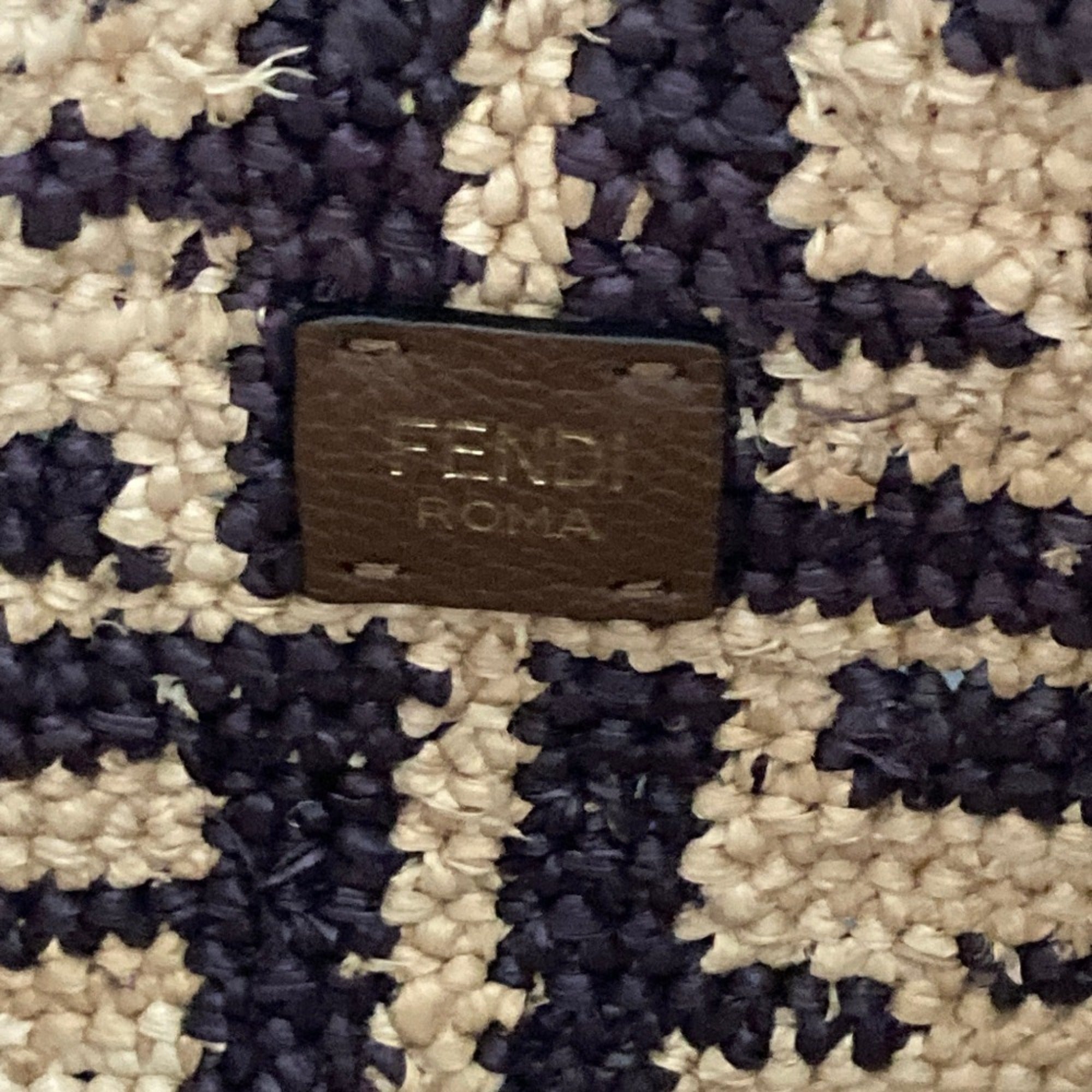 Fendi Brown Raffia Tote Bag (Pre-Owned)