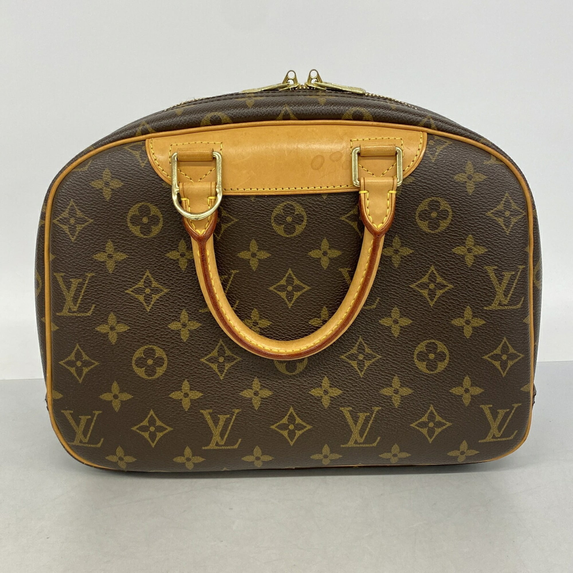 Louis Vuitton Brown Handbag (Pre-Owned)