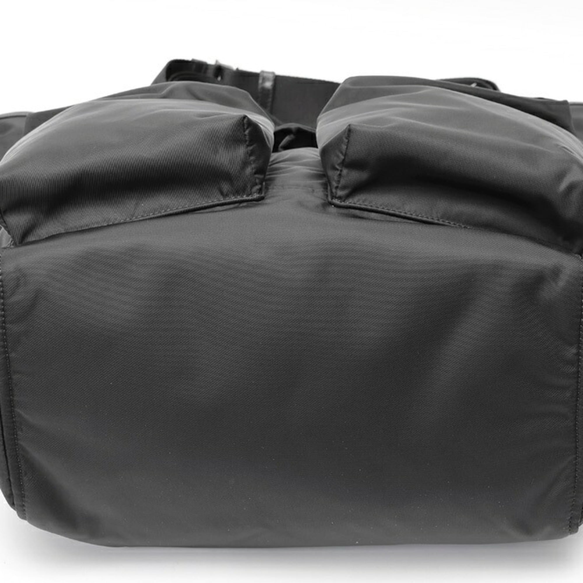 Prada Black Nylon Leather Tote Bag (Pre-Owned)