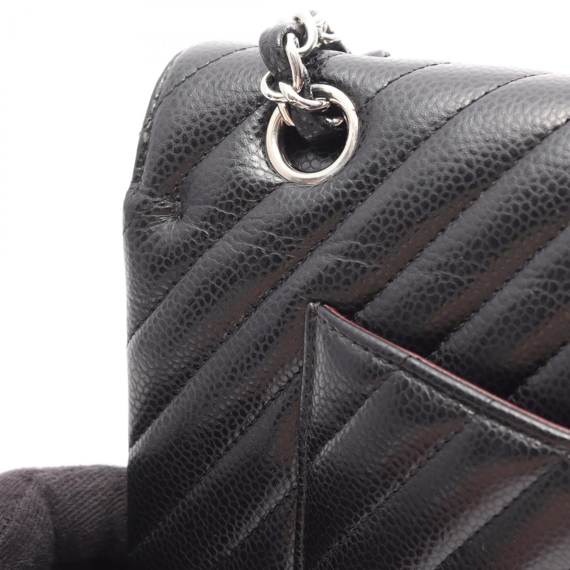 Chanel Black Grained Calfskin Handbag Shoulder Bag (Pre-Owned)