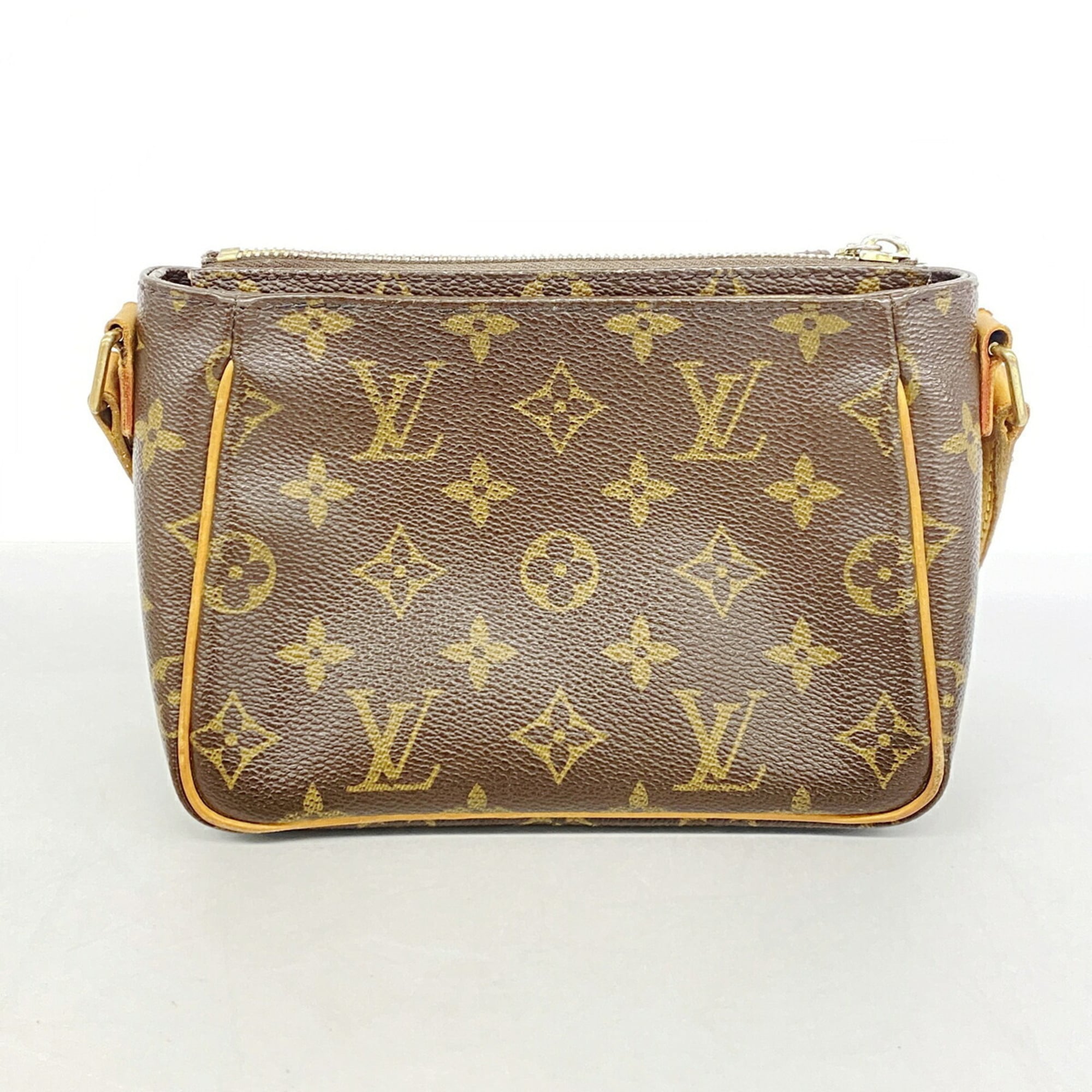 Louis Vuitton Brown Shoulder Bag (Pre-Owned)