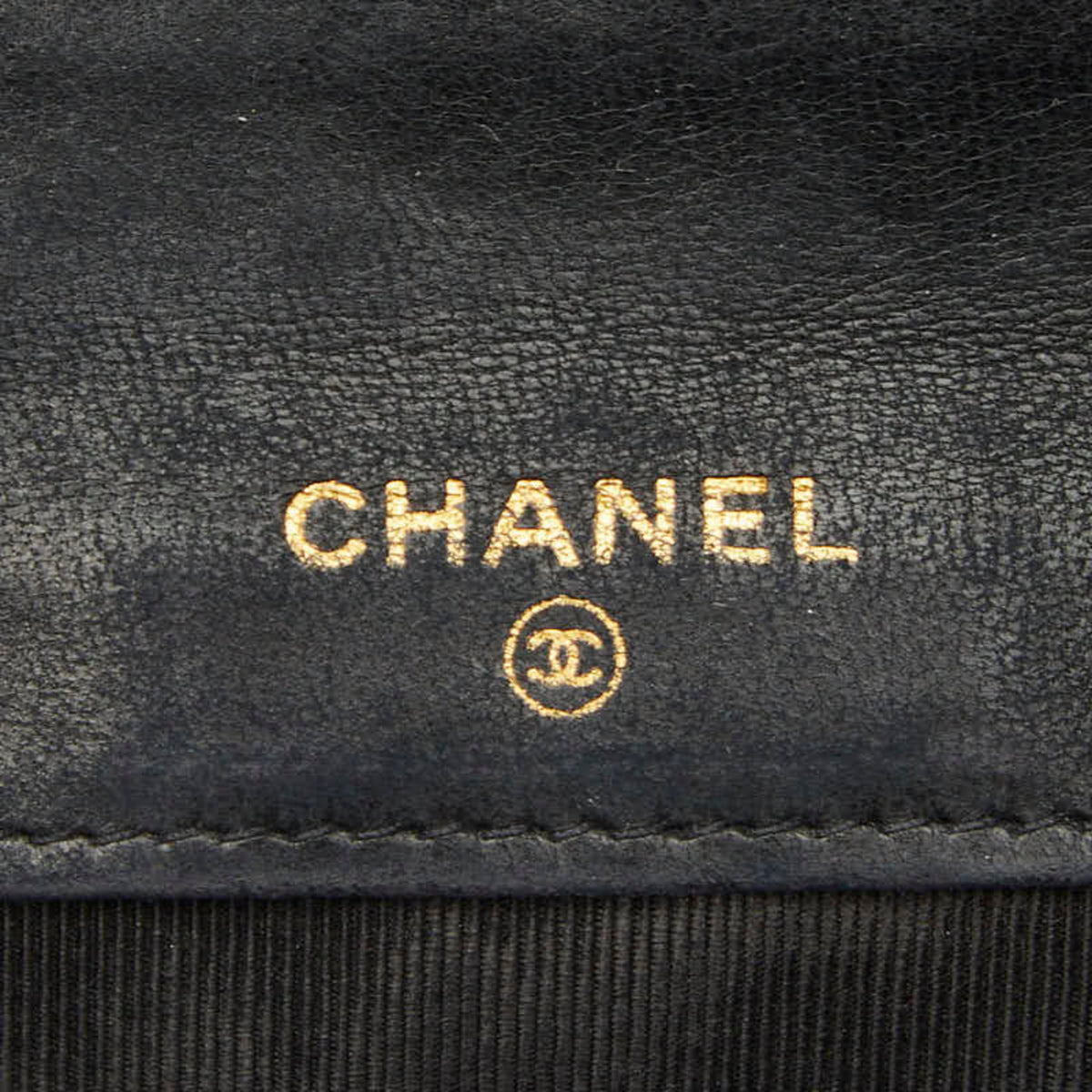 Chanel Black Leather Wallet (Bi-Fold) (Pre-Owned)