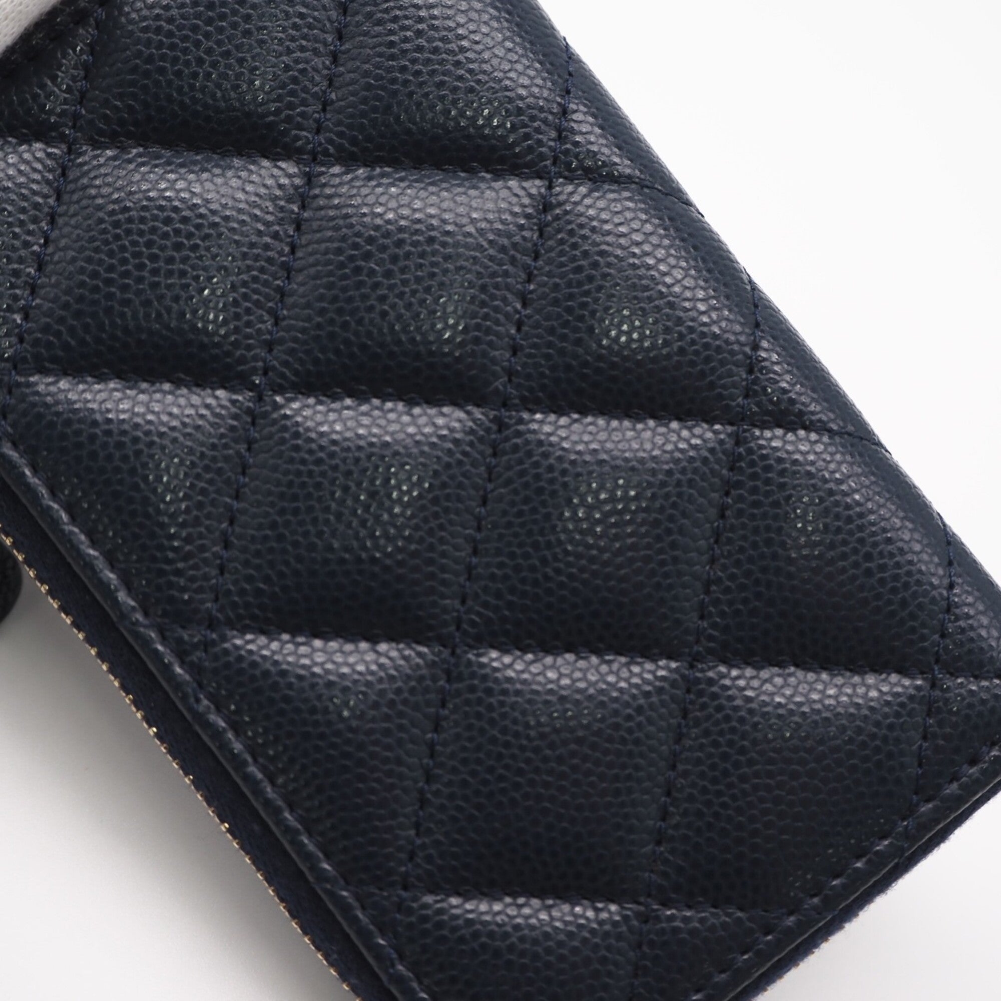 Chanel Matelasse Navy Grained Calfskin Coin Purse/Coin Case (Pre-Owned)