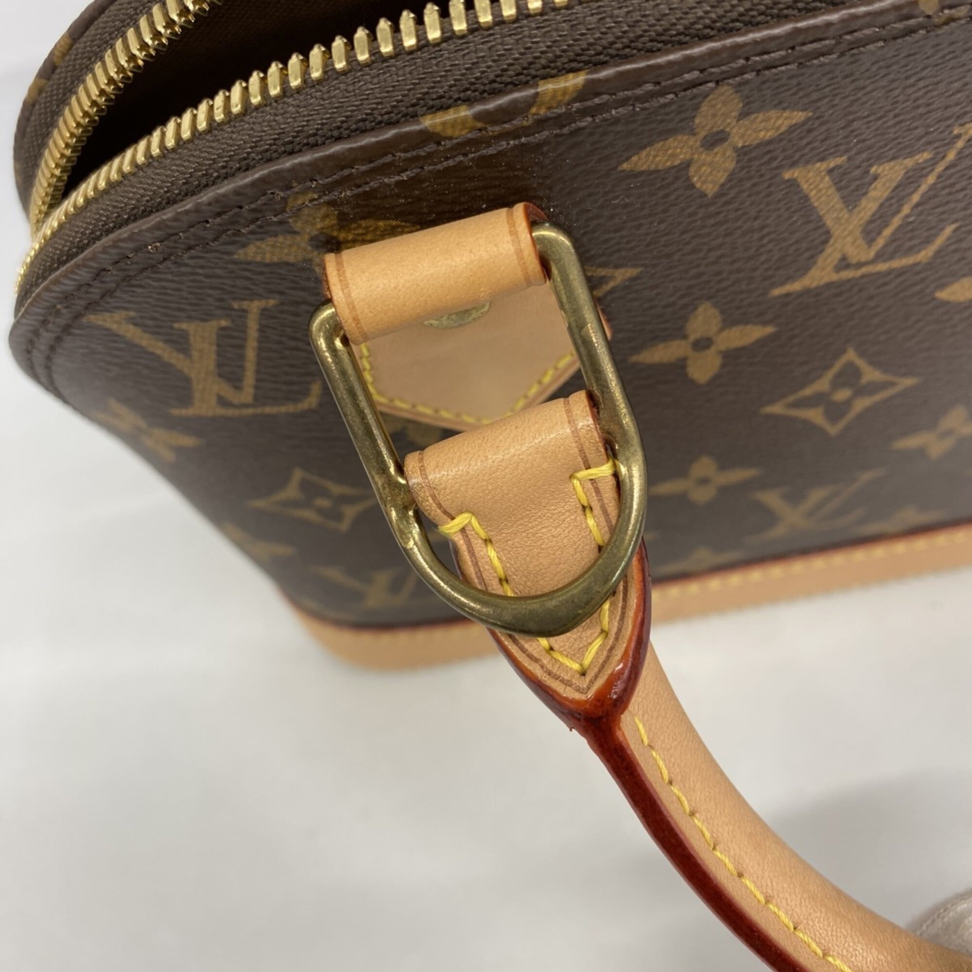 Louis Vuitton Brown Handbag (Pre-Owned)
