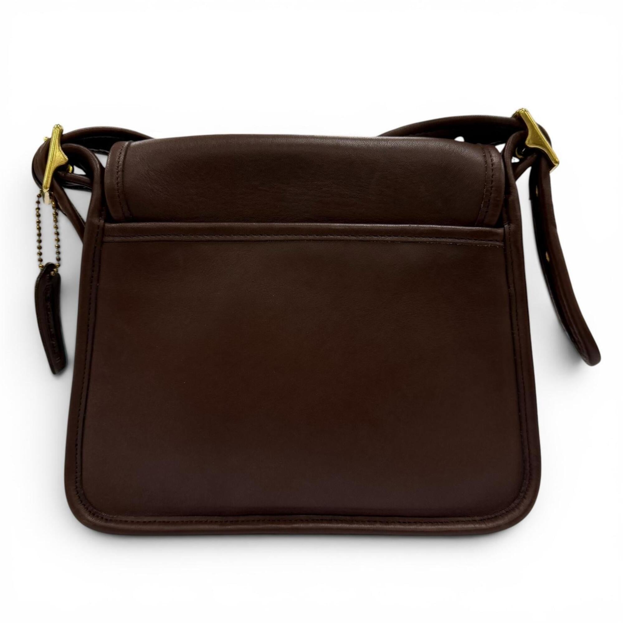 Coach Brown Leather Shoulder Bag (Pre-Owned)