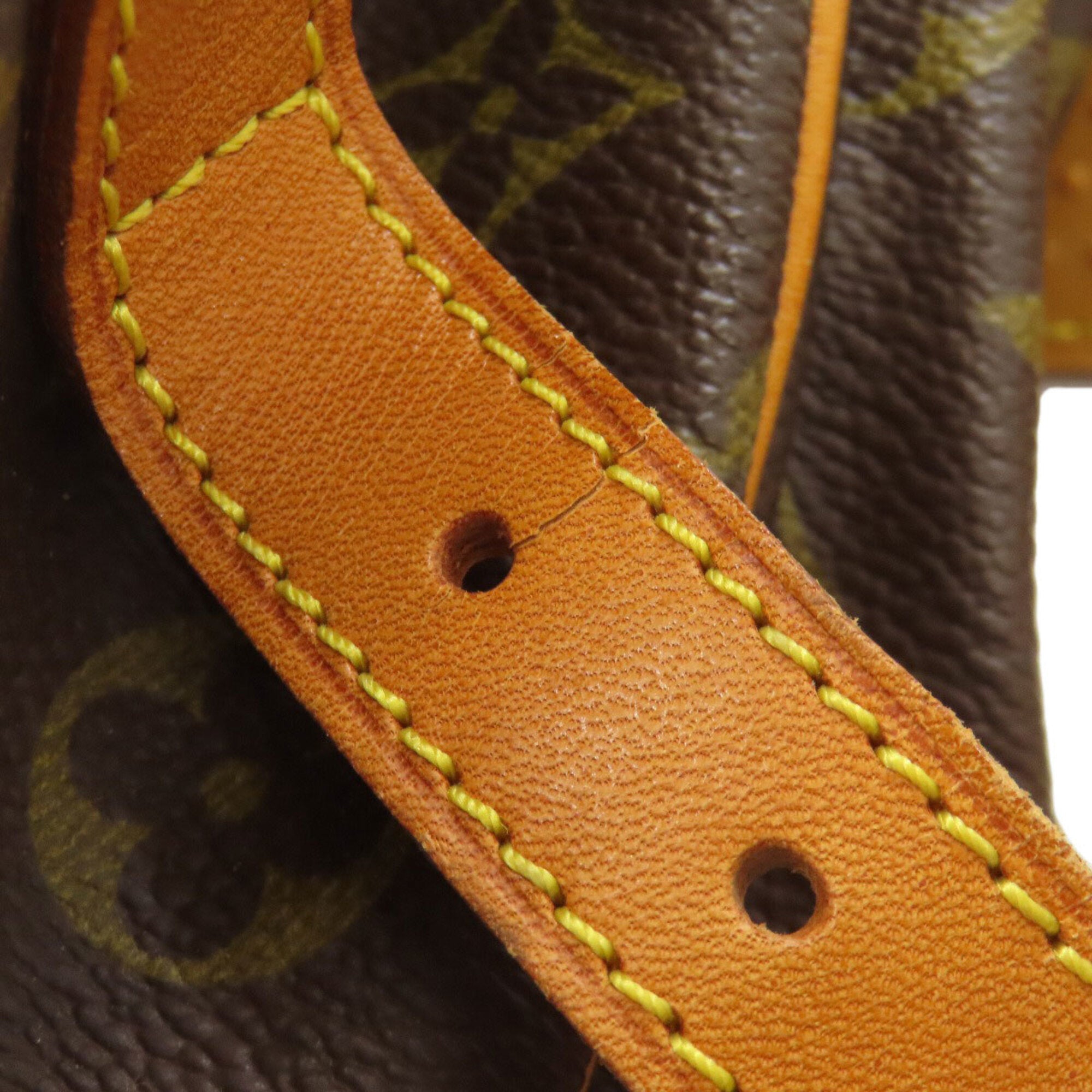 Louis Vuitton Monogram Monogram Canvas Shoulder Bag (Pre-Owned)