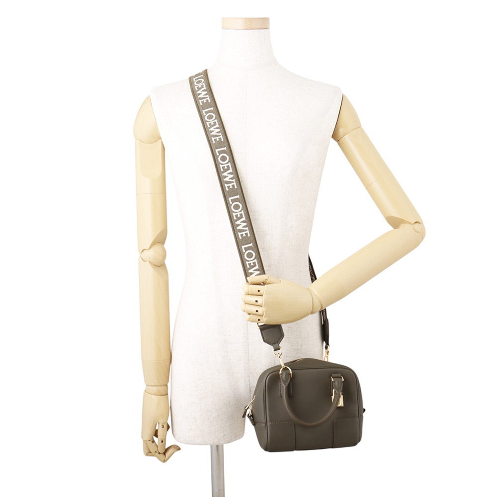Loewe Khaki Leather Handbag (Pre-Owned)