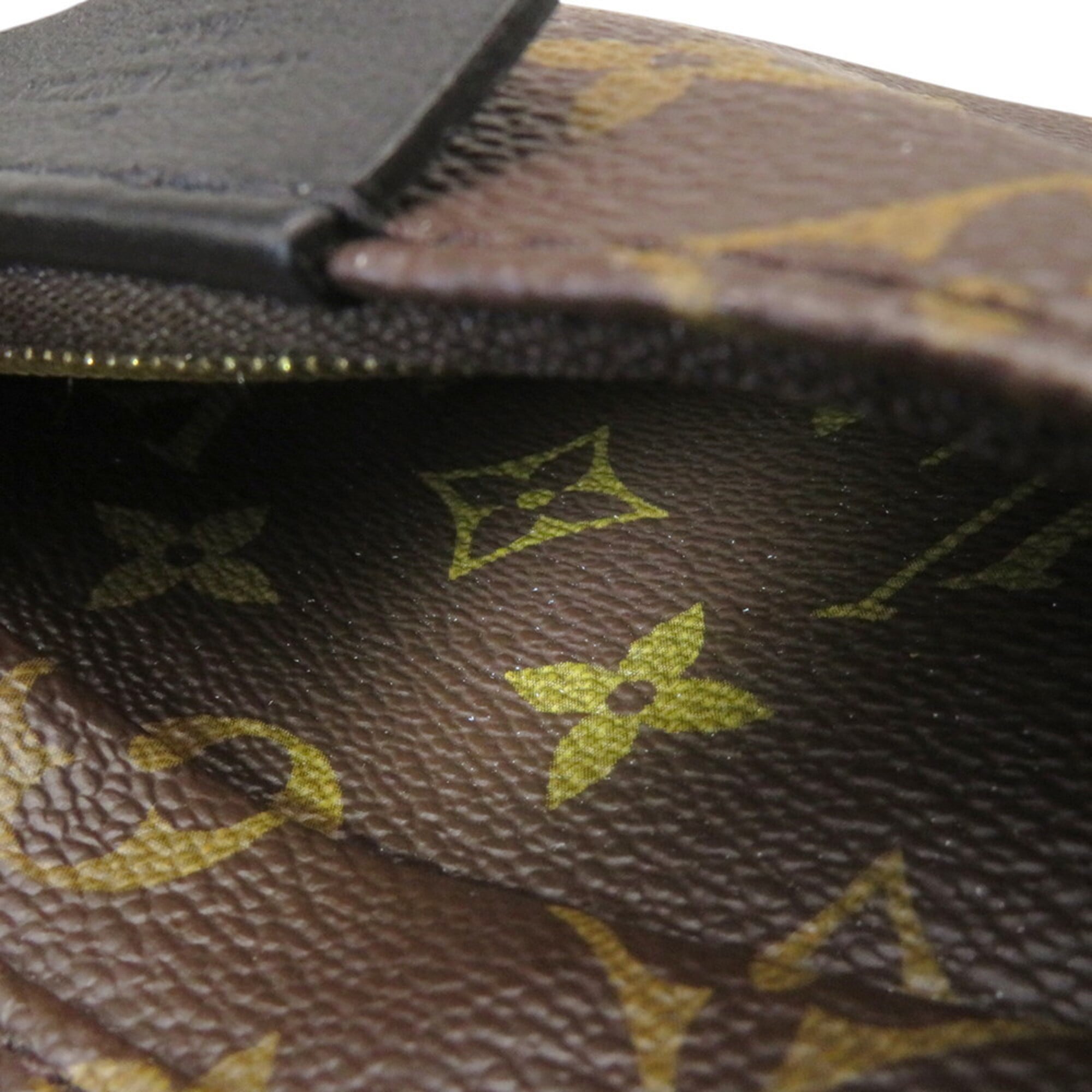 Louis Vuitton Monogram Noir Monogram Handbag (Pre-Owned)