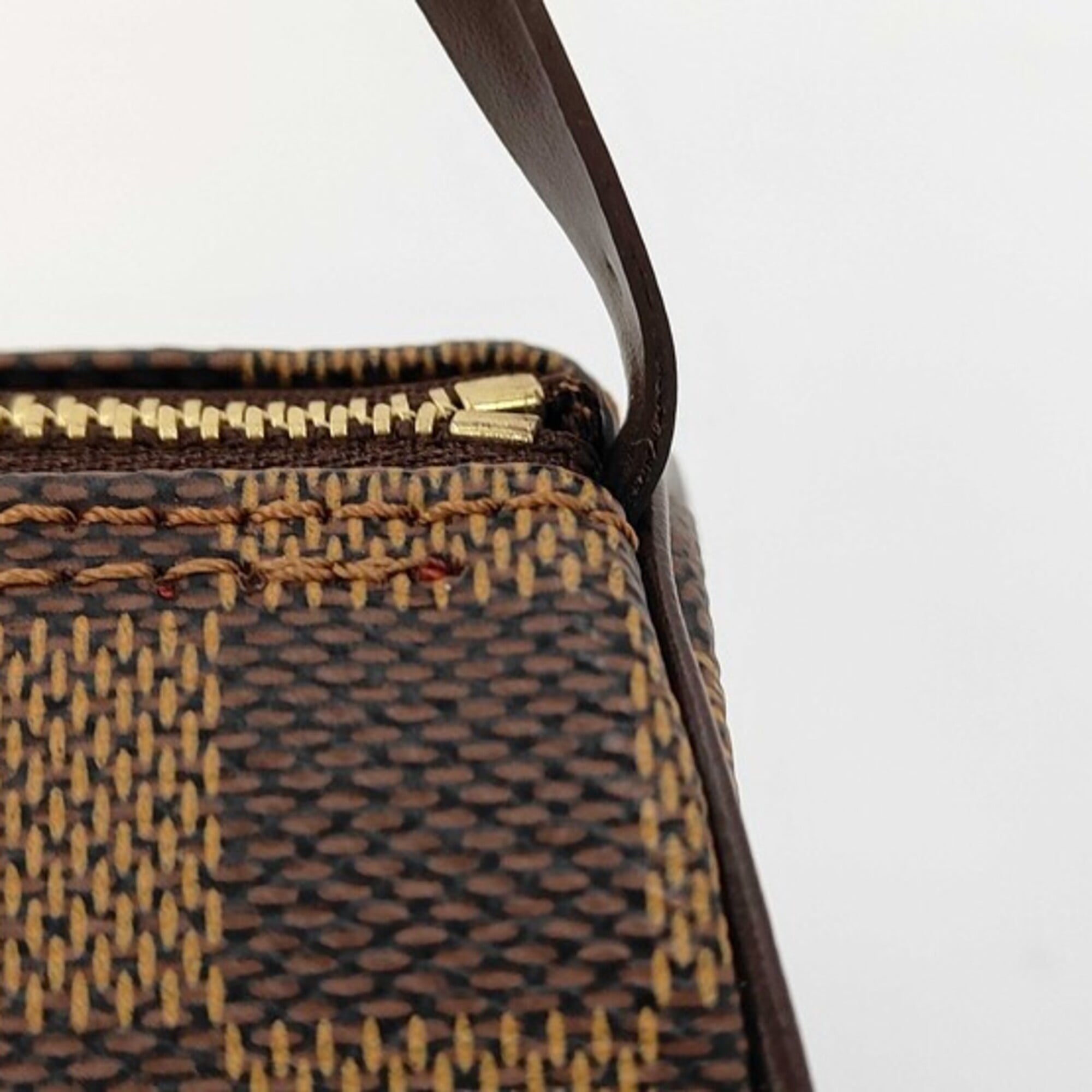 Louis Vuitton Brown Damier Canvas Pochette Pouch Shoulder Bag (Pre-Owned)