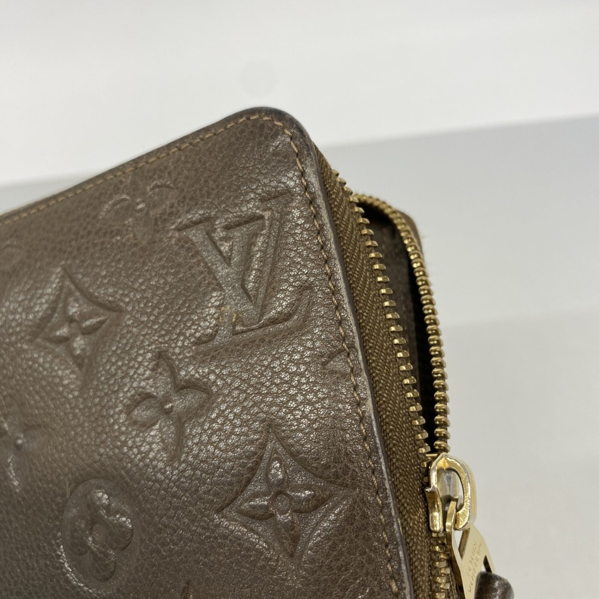 Louis Vuitton Brown Long Wallet (Bi-Fold) (Pre-Owned)