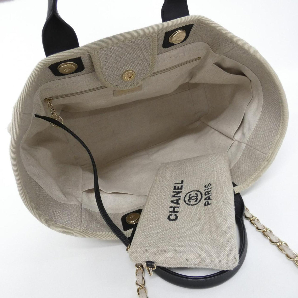Chanel Beige Black Handbag Pouch (Pre-Owned)