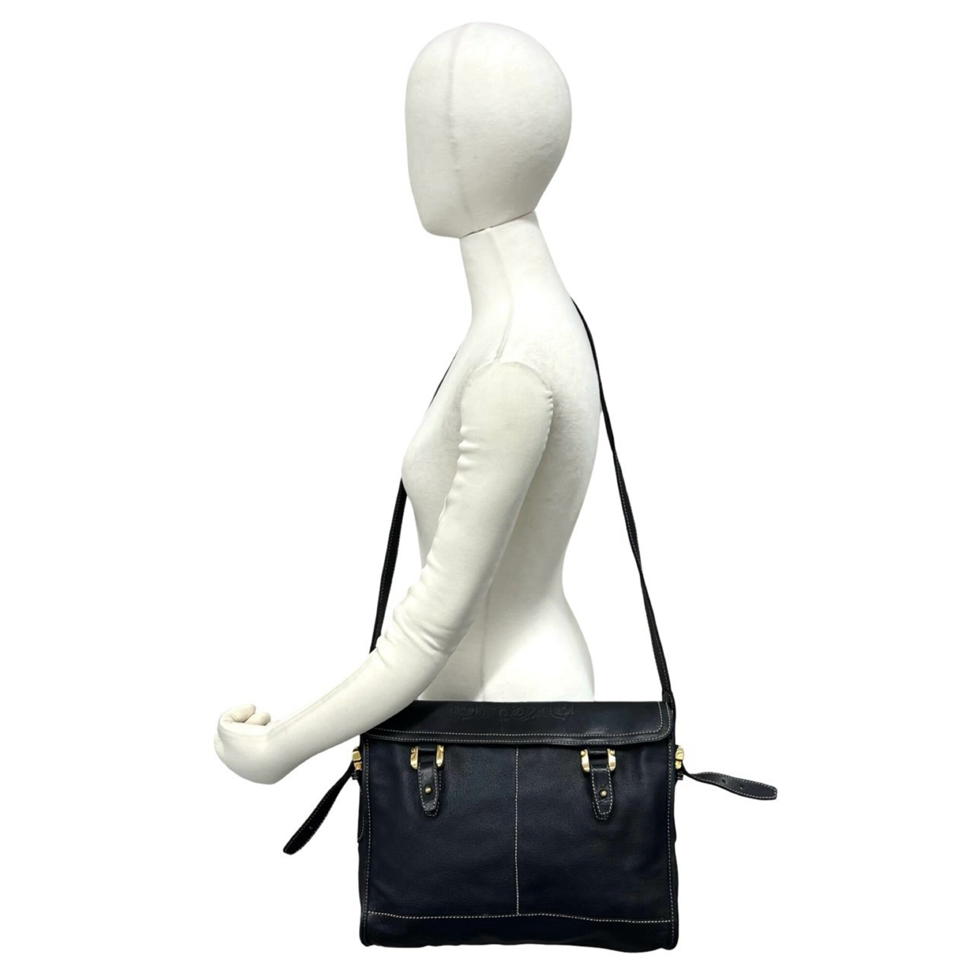 Loewe Black Leather Pochette Shoulder Bag (Pre-Owned)