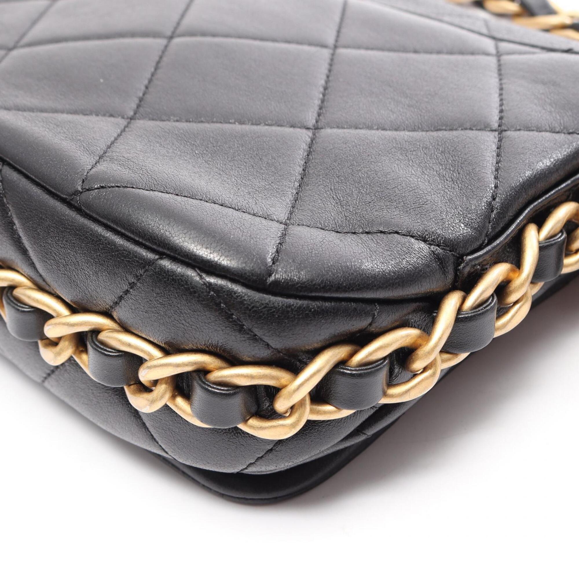 Chanel Black Leather Handbag Shoulder Bag (Pre-Owned)