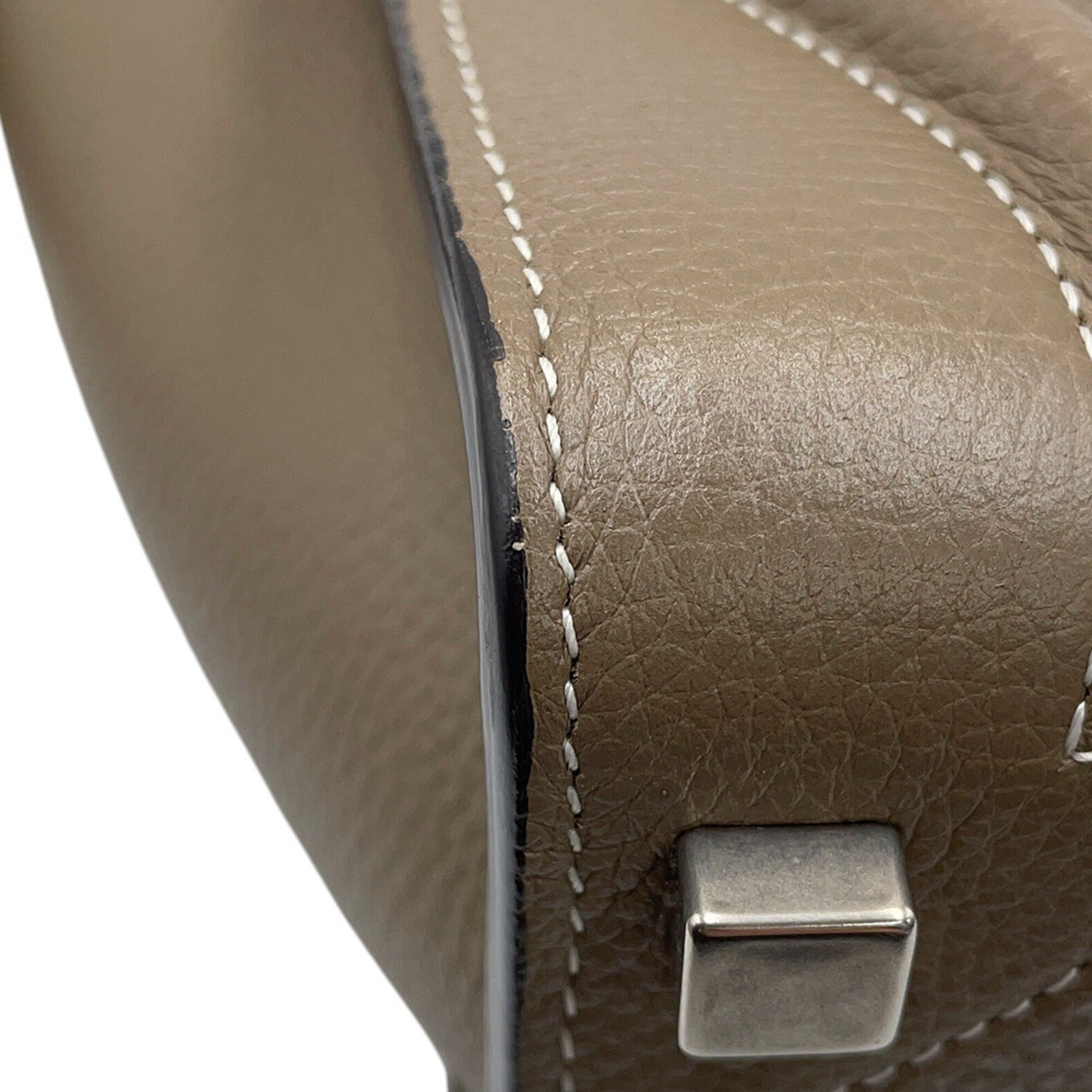 Celine Grayish Leather Handbag (Pre-Owned)
