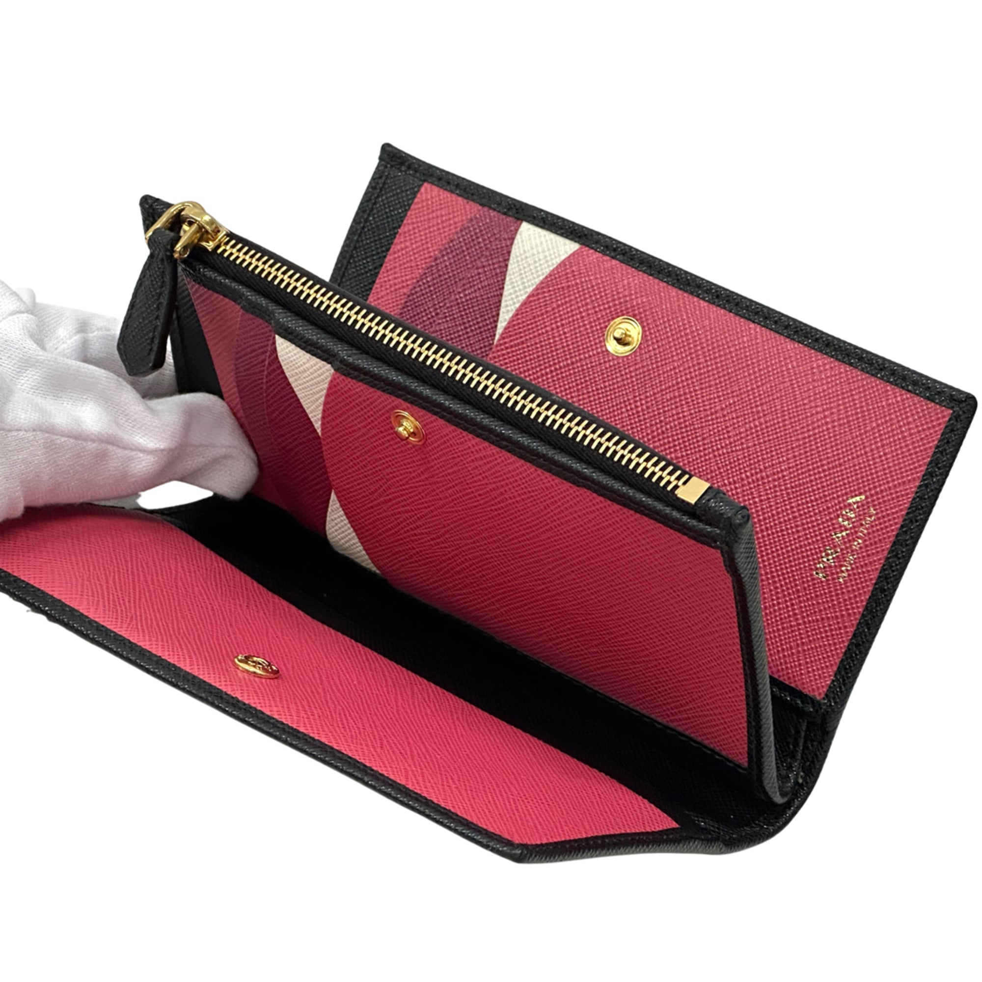 Prada Black Pink Saffiano Long Wallet (Bi-Fold) (Pre-Owned)