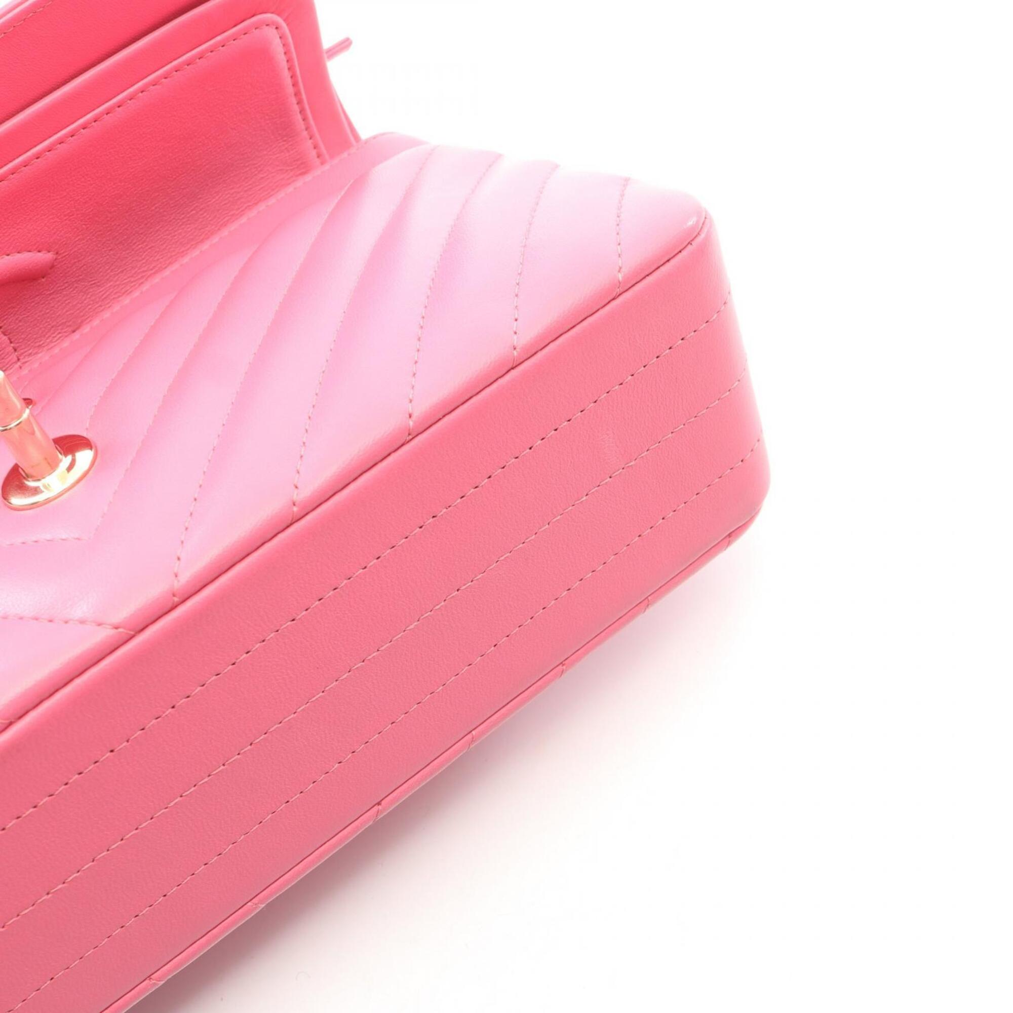 Chanel Pink Leather Handbag Shoulder Bag (Pre-Owned)