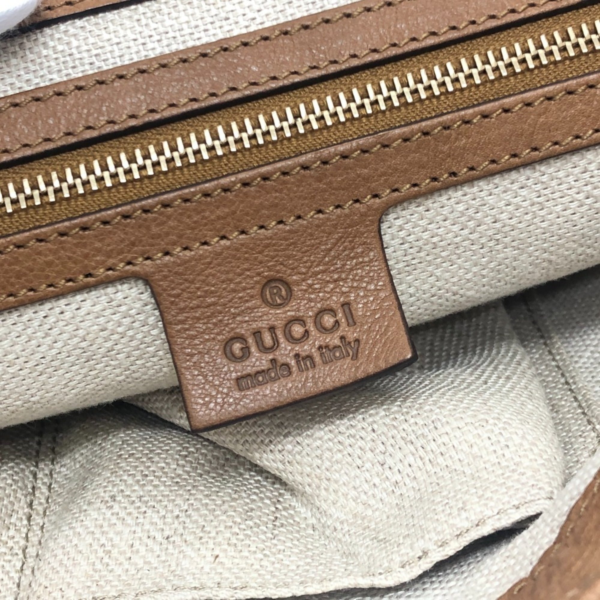 Gucci Brown Leather Clutch Bag (Pre-Owned)