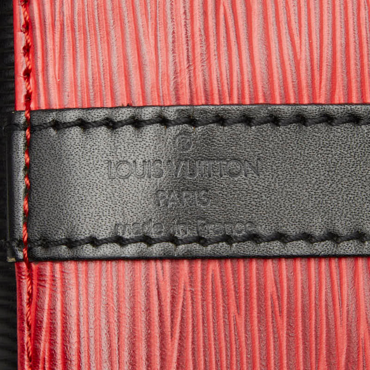 Louis Vuitton Black Red Color Leather Shoulder Bag (Pre-Owned)