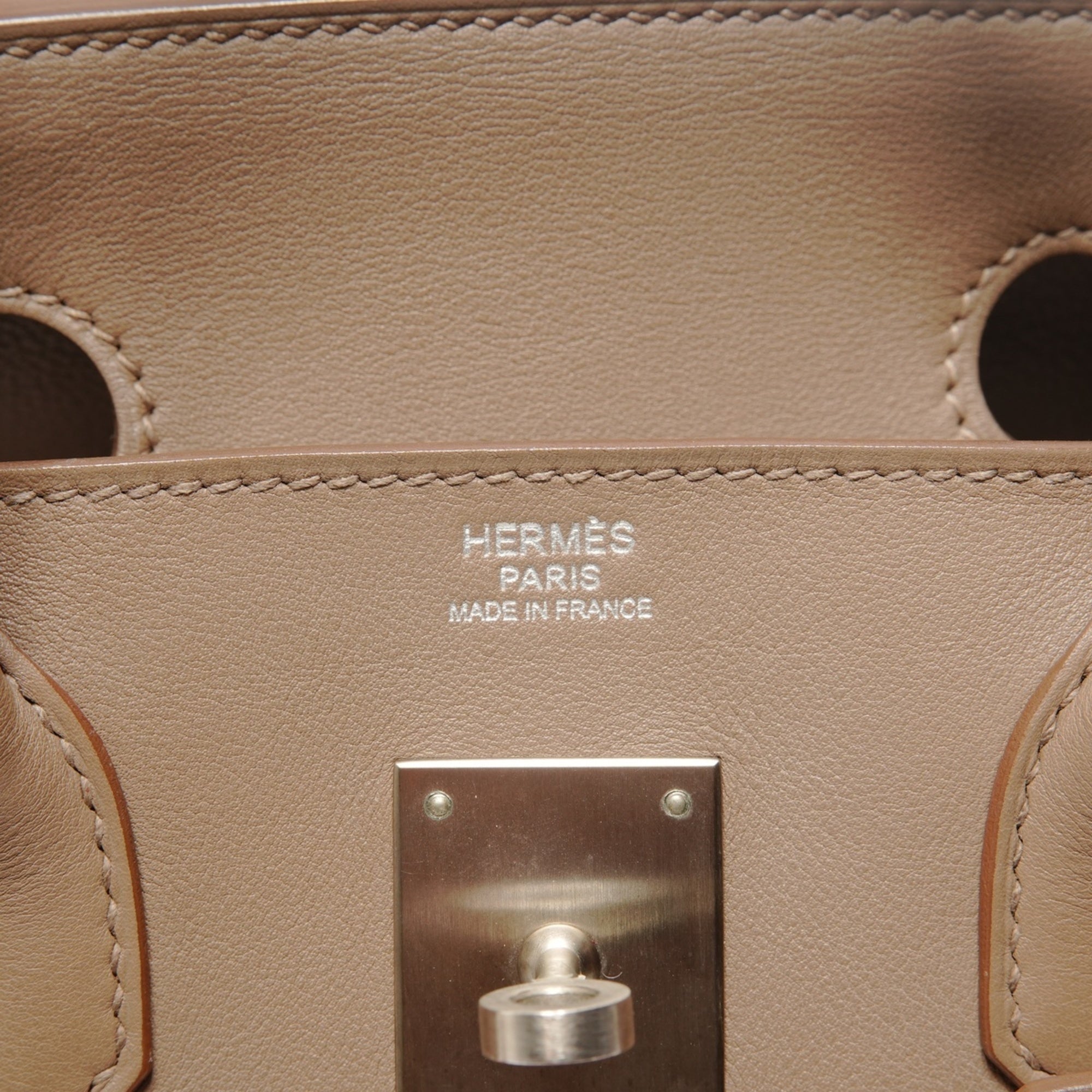 Hermes Pink Handbag (Pre-Owned)