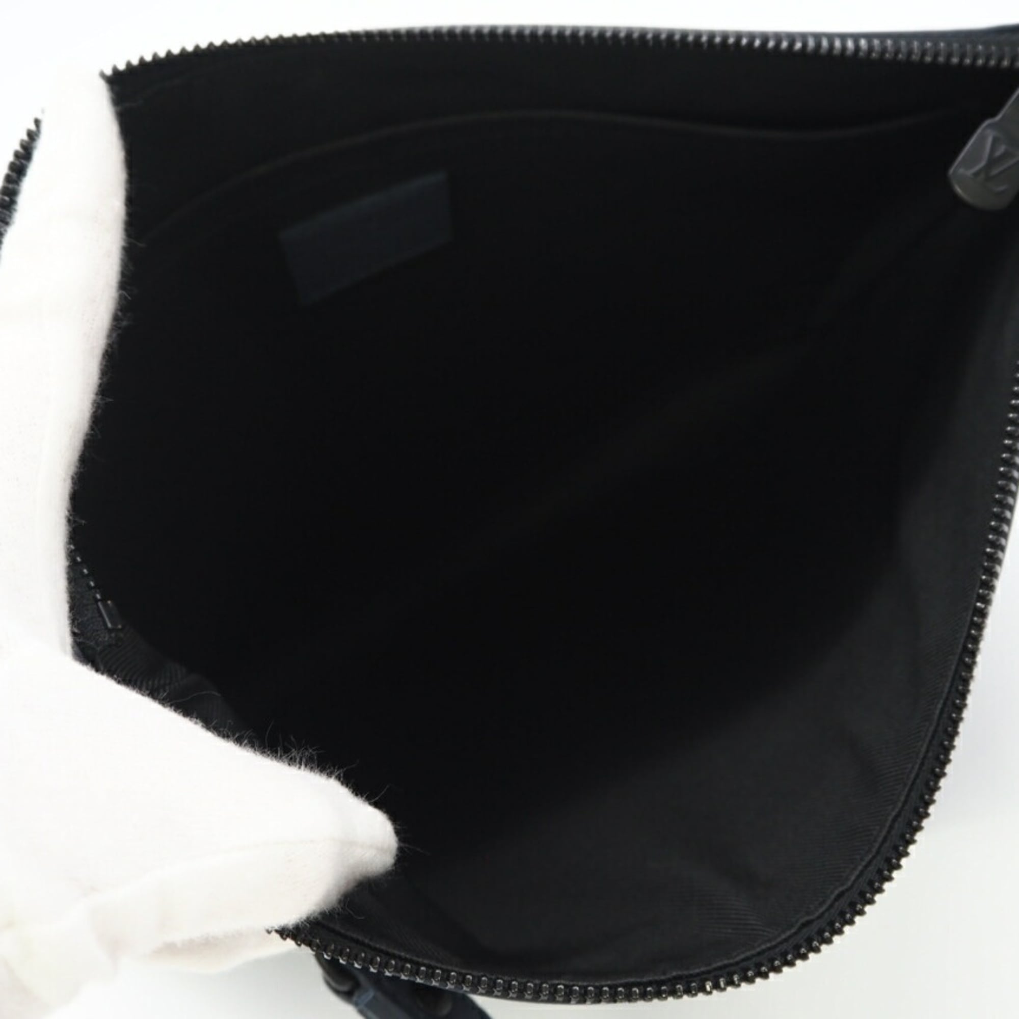 Louis Vuitton Blue Coated Canvas Clutch Bag (Pre-Owned)