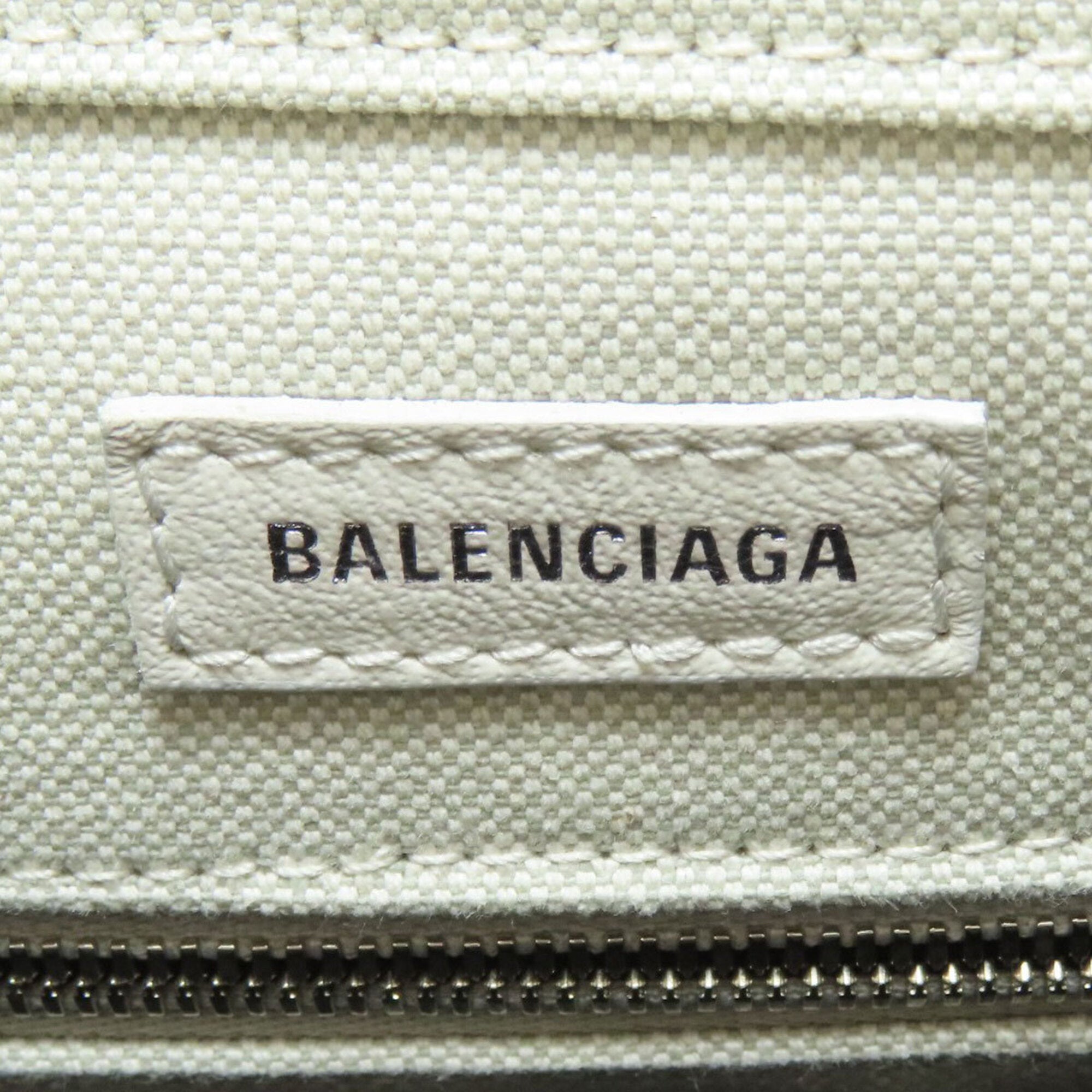 Balenciaga White Canvas Handbag (Pre-Owned)