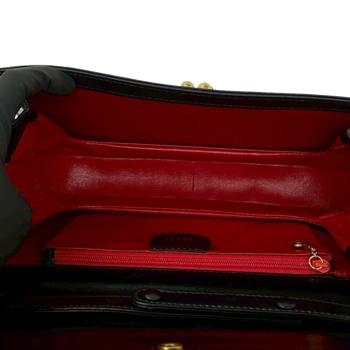 Gucci Black Leather Pochette Shoulder Bag (Pre-Owned)