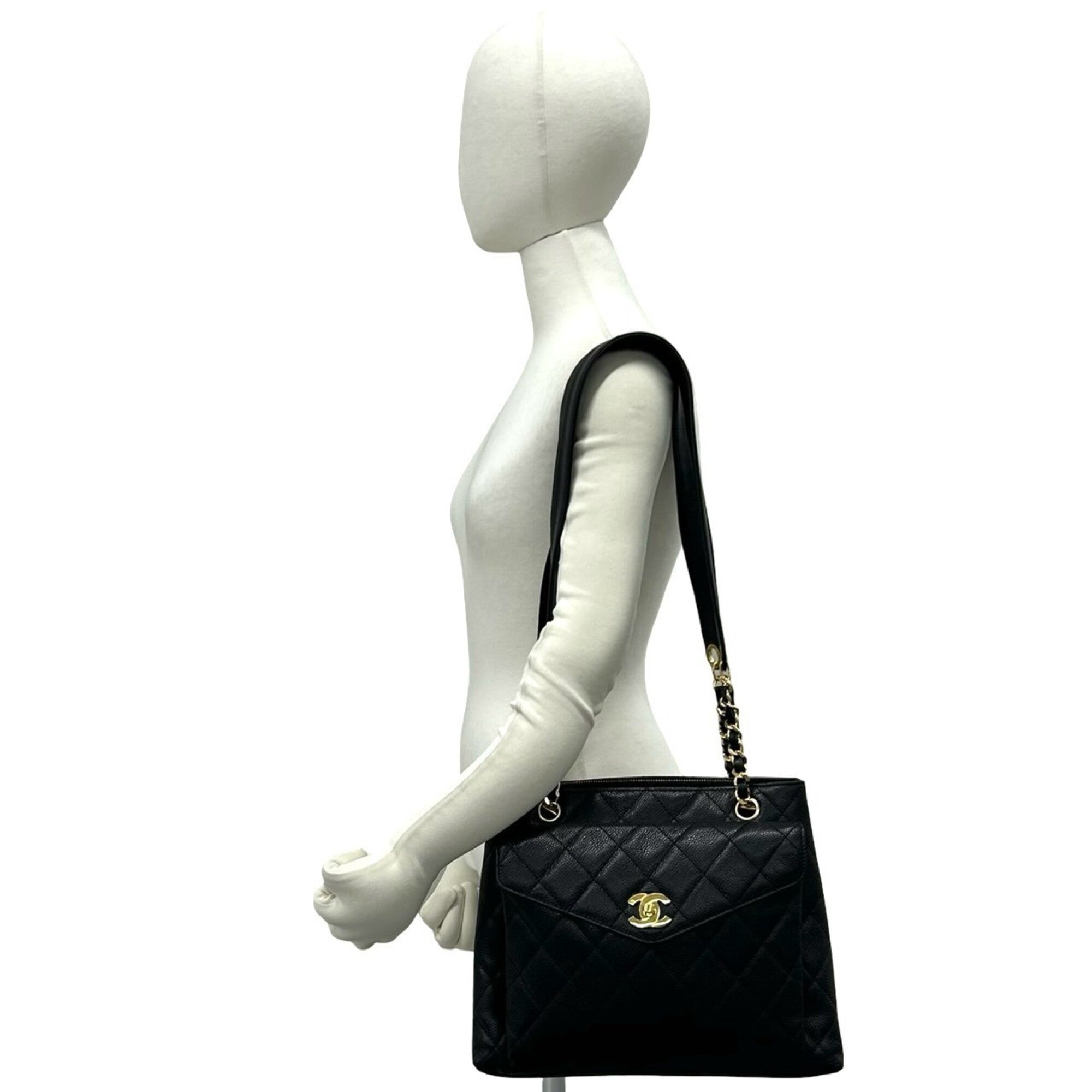 Chanel Black Grained Calfskin Shoulder Bag Tote Bag (Pre-Owned)