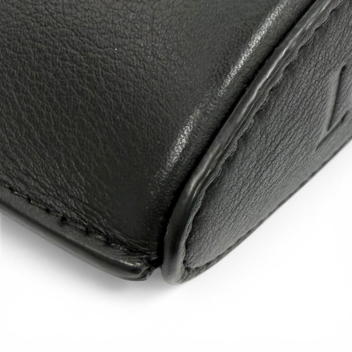 Loewe Black Shoulder Bag (Pre-Owned)