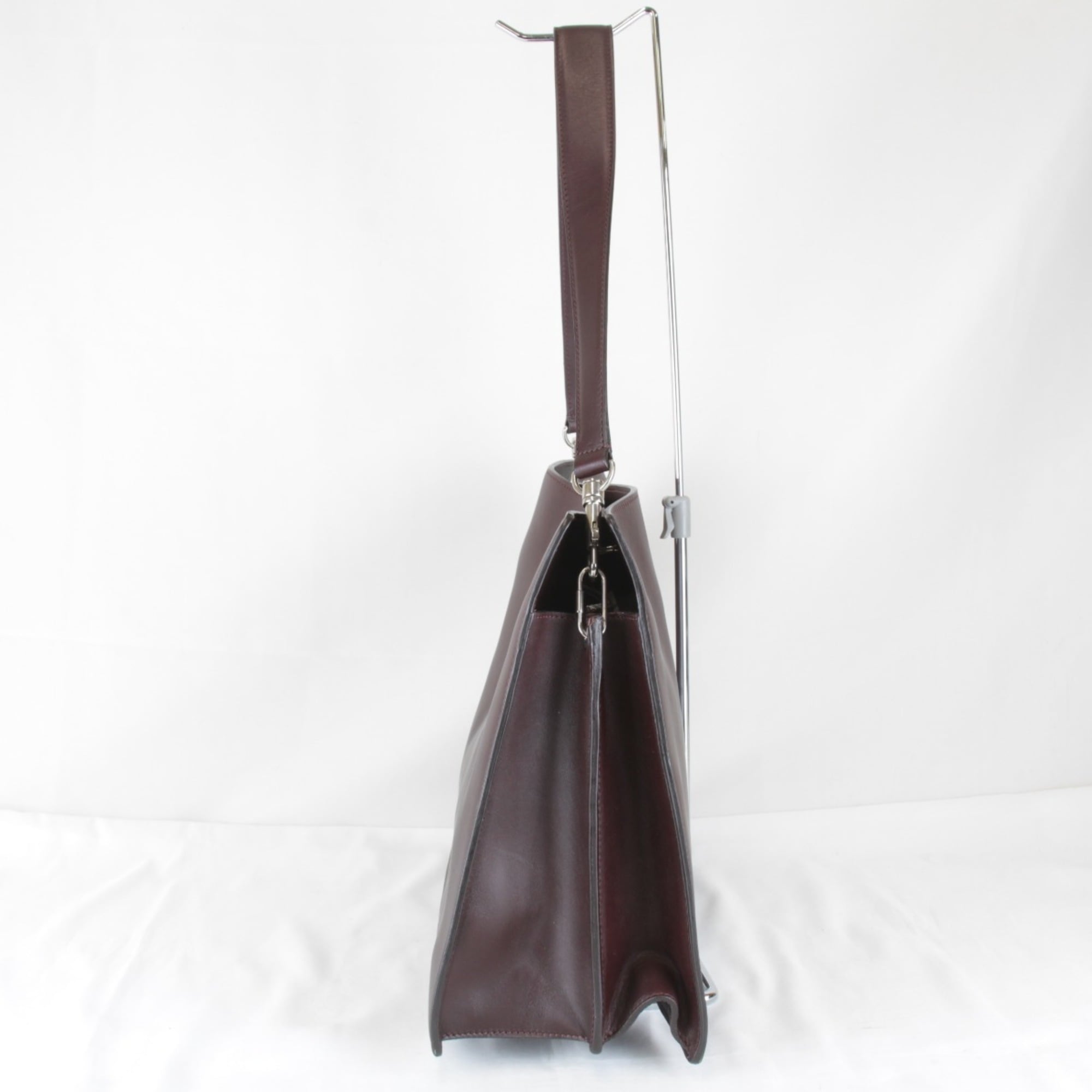 Celine Bordeaux Wine Leather Shoulder Bag (Pre-Owned)