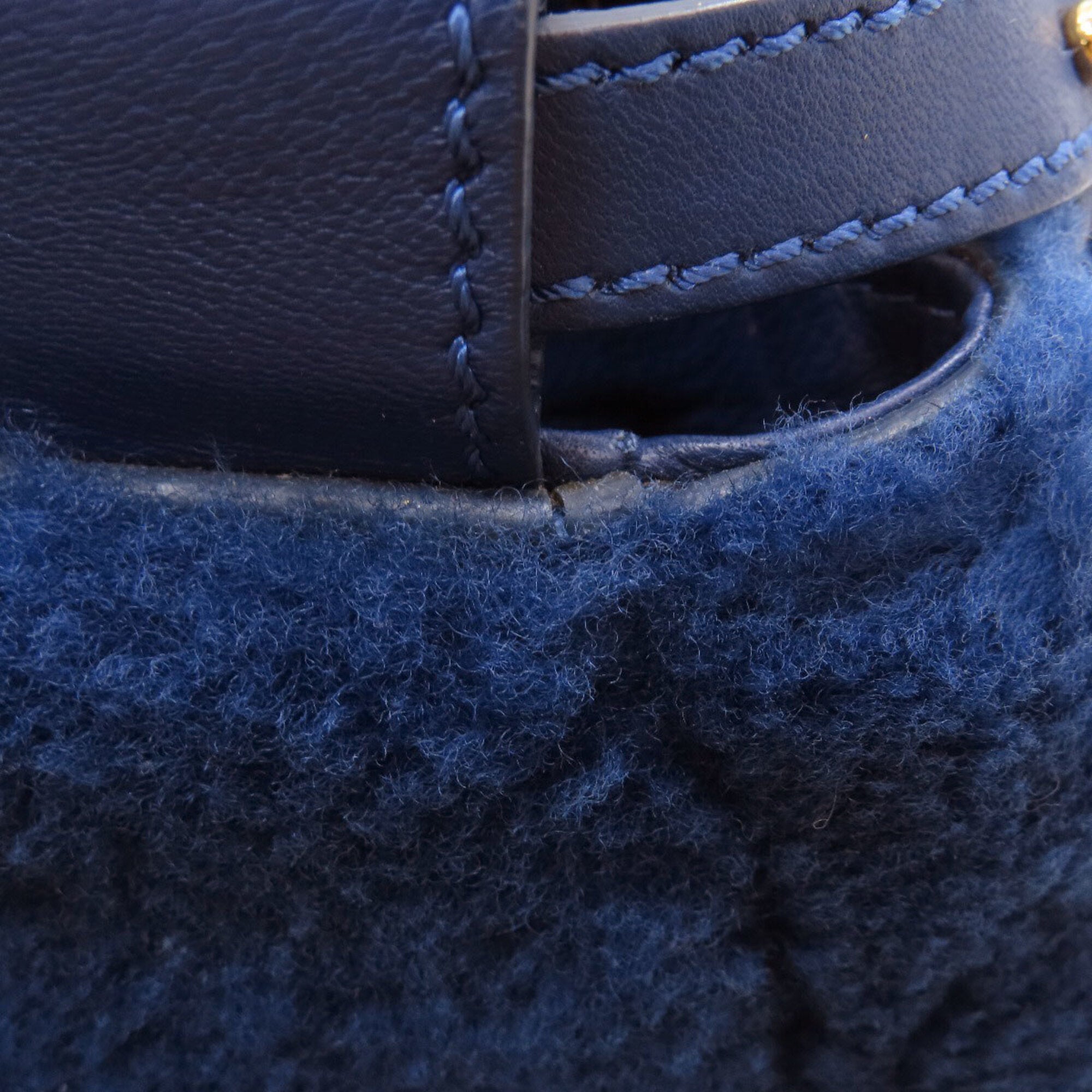 Fendi Blue Fur Handbag (Pre-Owned)