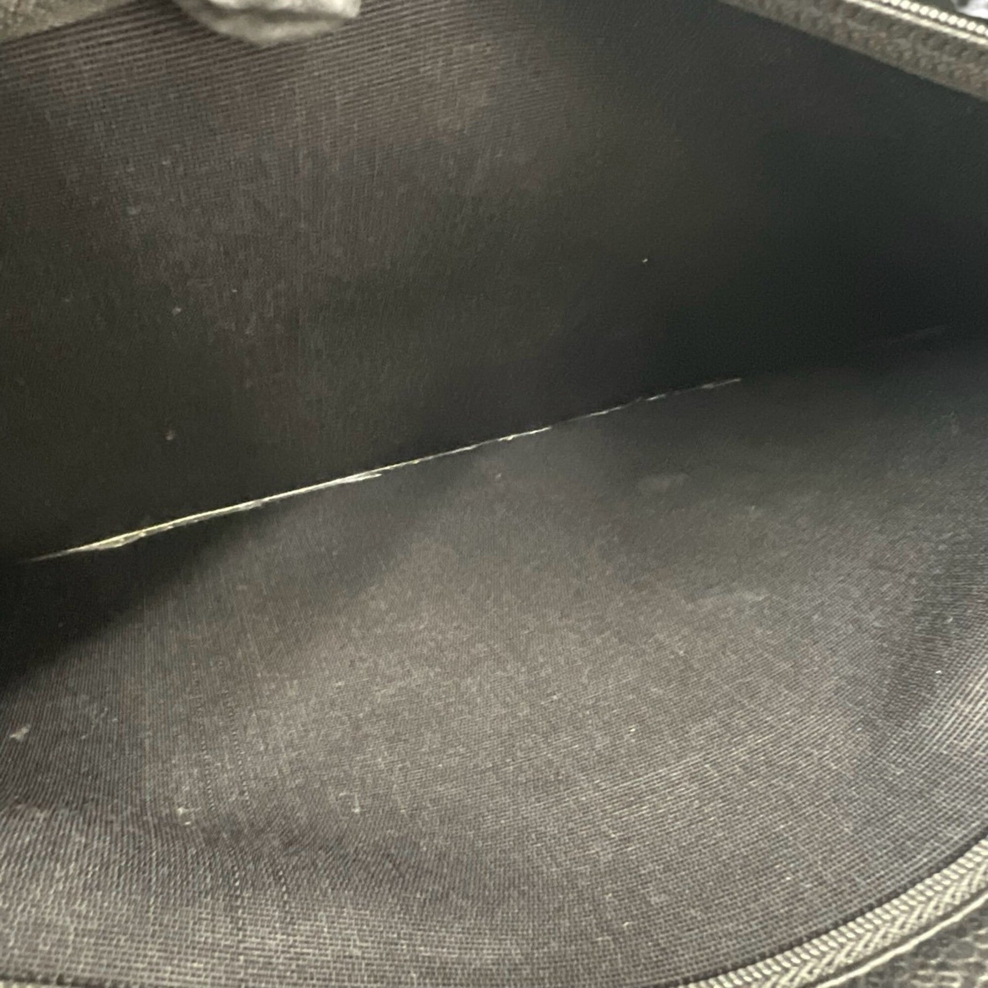 Chanel Black Grained Calfskin Tote Bag (Pre-Owned)
