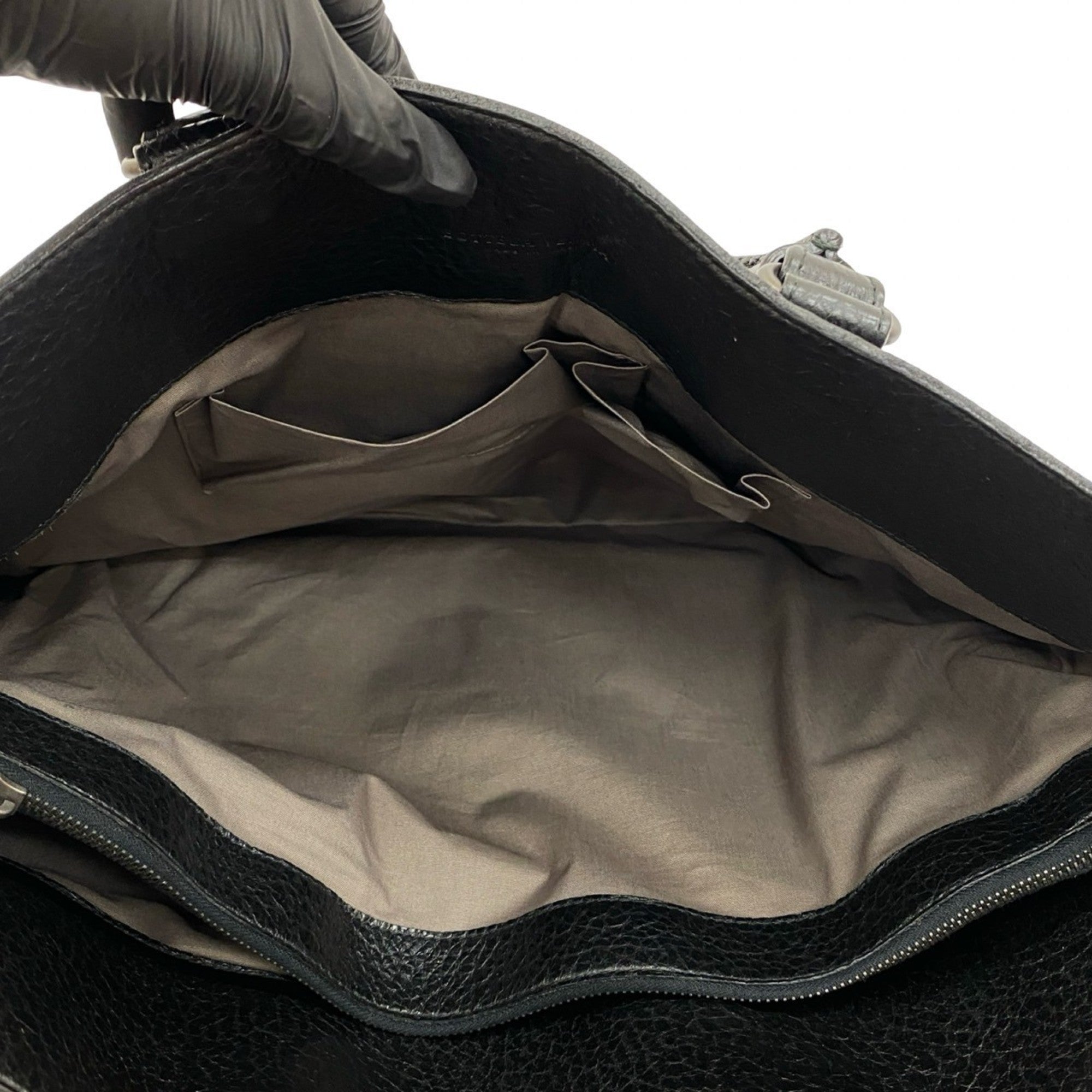 Bottega Veneta Black Leather Handbag Tote Bag (Pre-Owned)