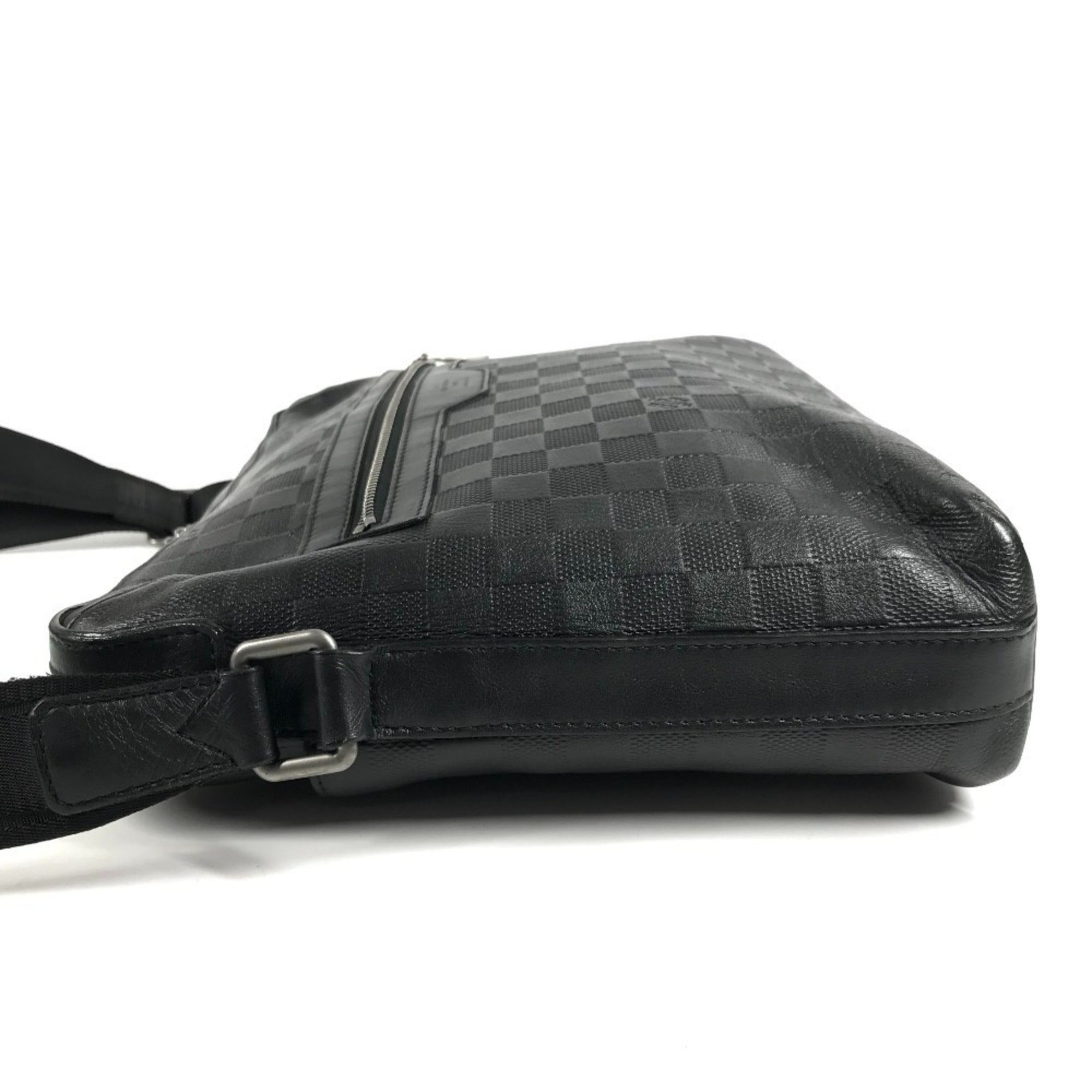 Louis Vuitton Black Onyx Damier Infini Leather Messenger Bag Shoulder Bag (Pre-Owned)