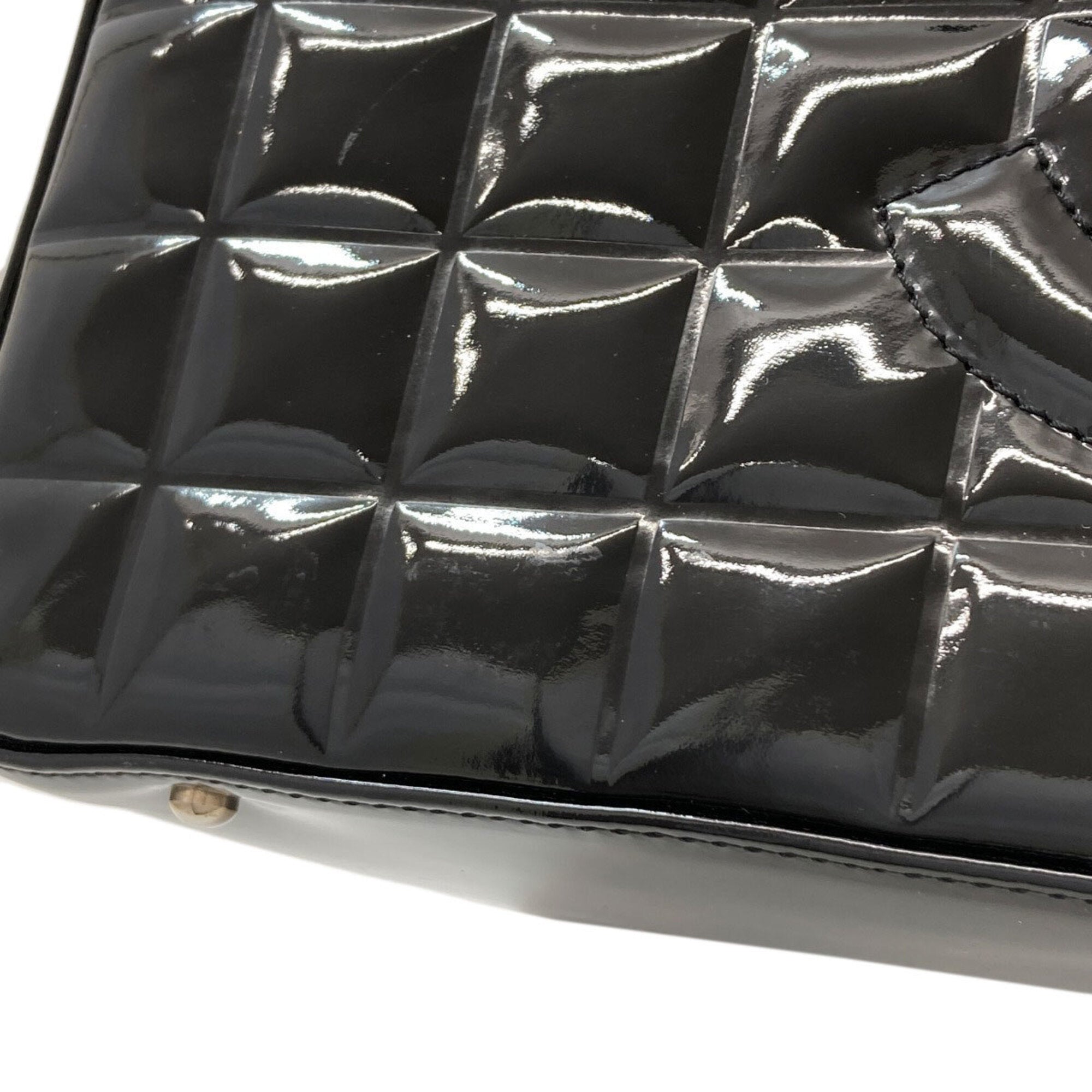 Chanel Chocolate Bar Black Patent Leather Tote Bag (Pre-Owned)