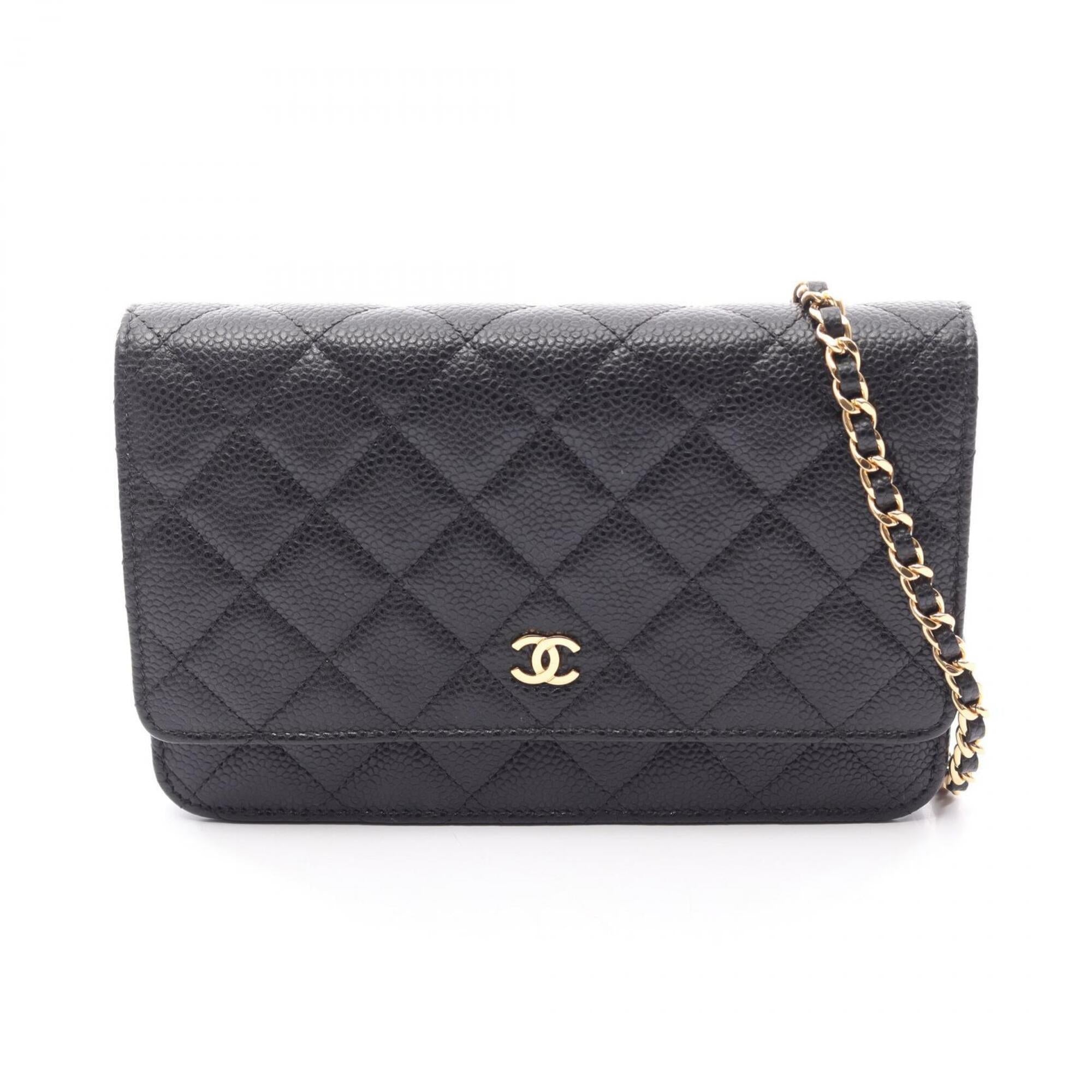 Chanel Black Grained Calfskin Handbag Shoulder Bag (Pre-Owned)
