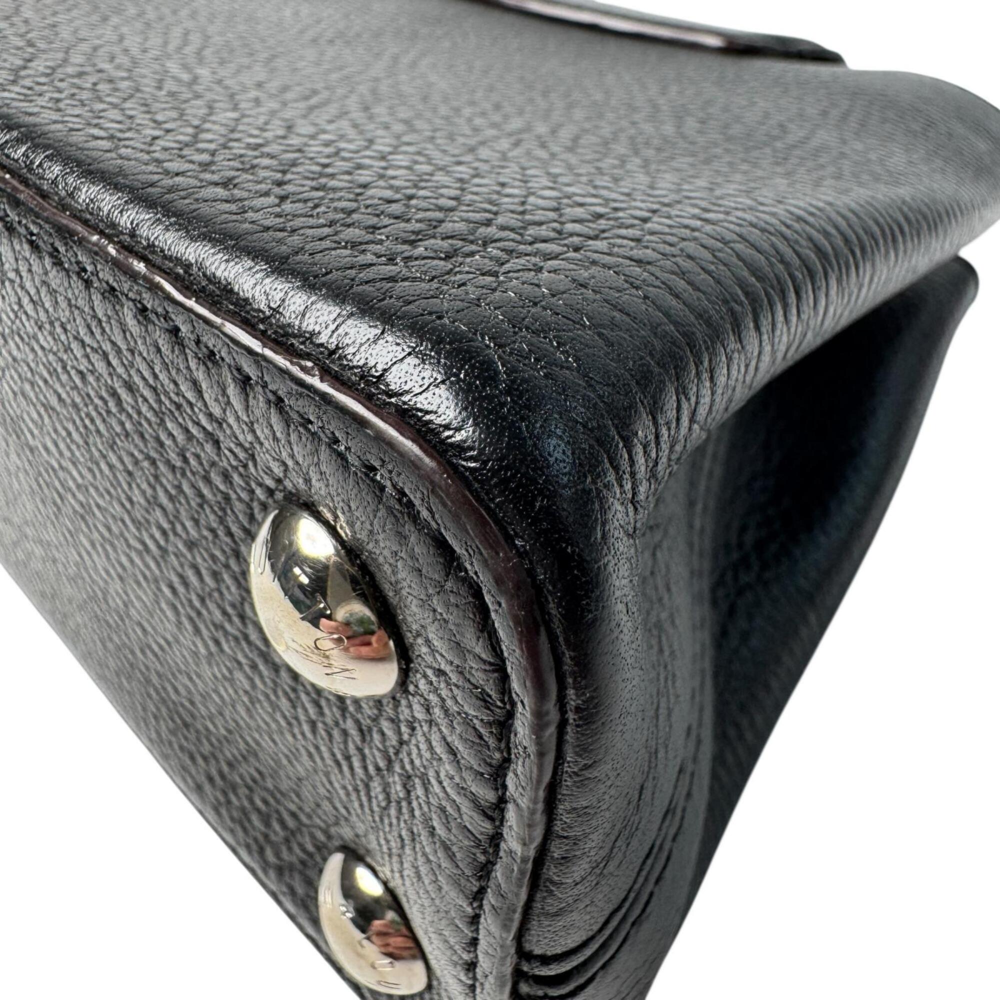 Louis Vuitton Black Leather Handbag Shoulder Bag (Pre-Owned)
