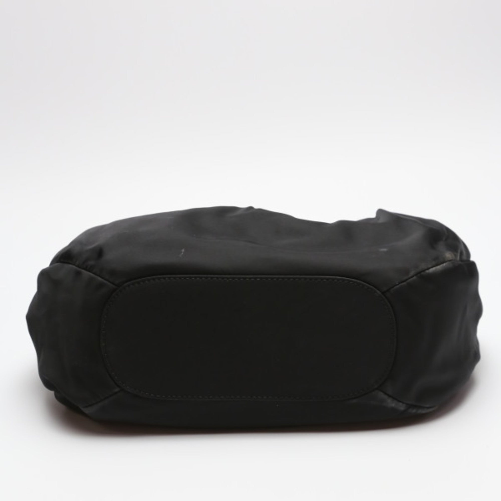 Kate Spade Black Nylon Handbag (Pre-Owned)