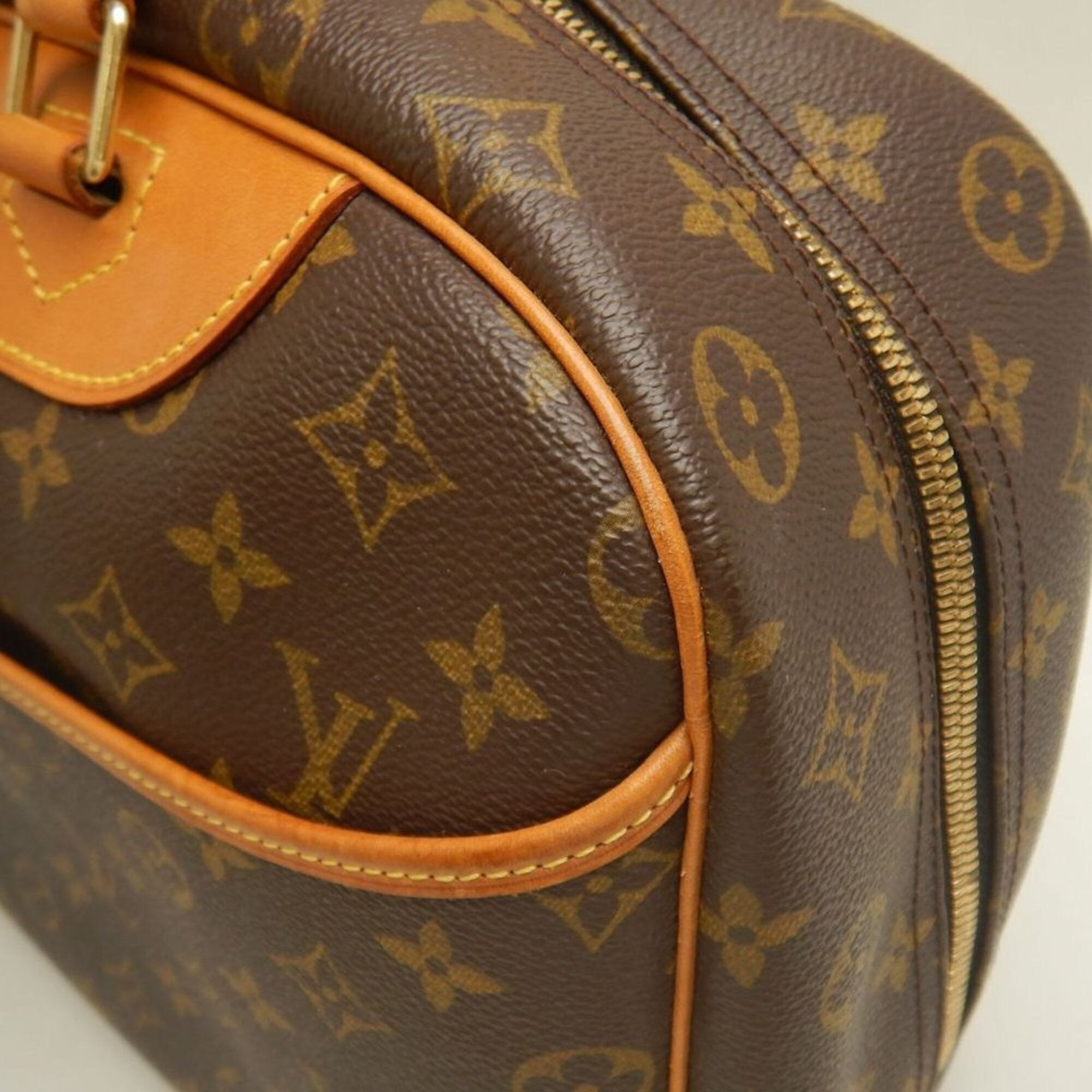 Louis Vuitton Monogram Brown Monogram Handbag (Pre-Owned)