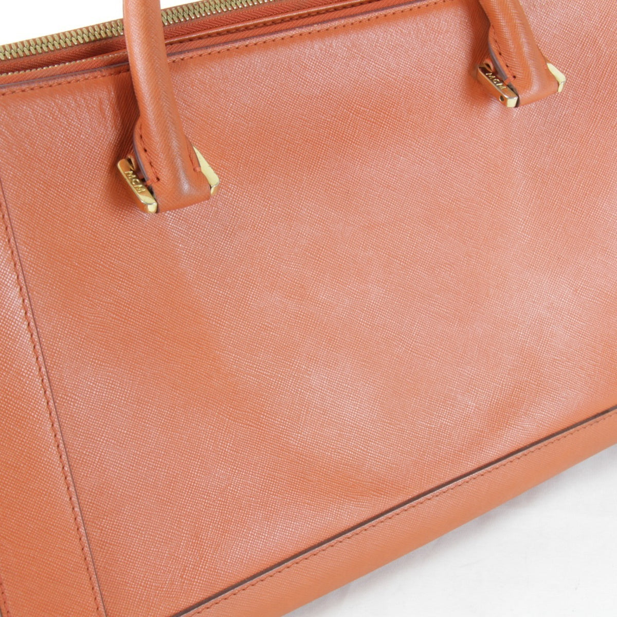 Mcm Orange Leather Shoulder Bag (Pre-Owned)