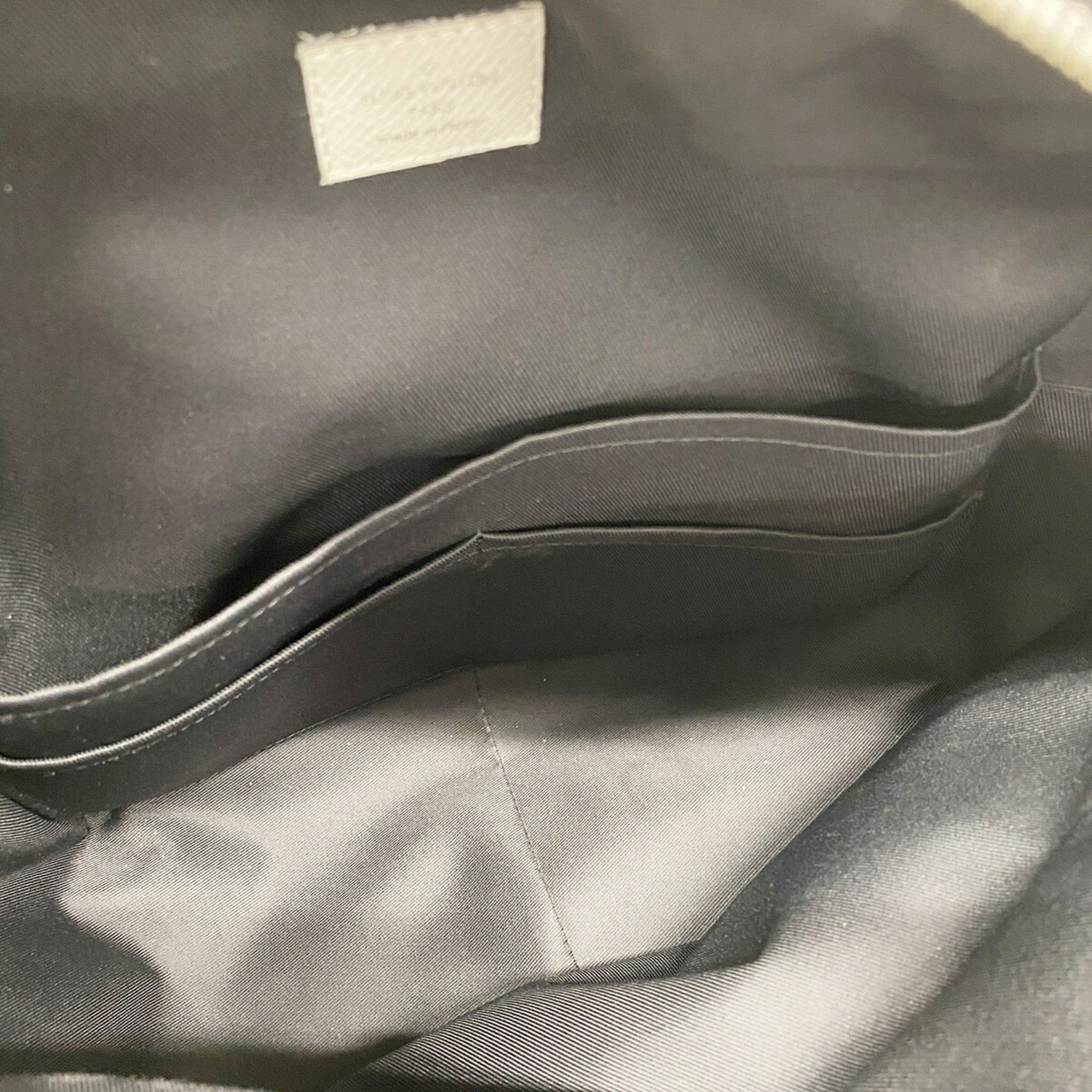 Louis Vuitton Blanc Backpack (Pre-Owned)