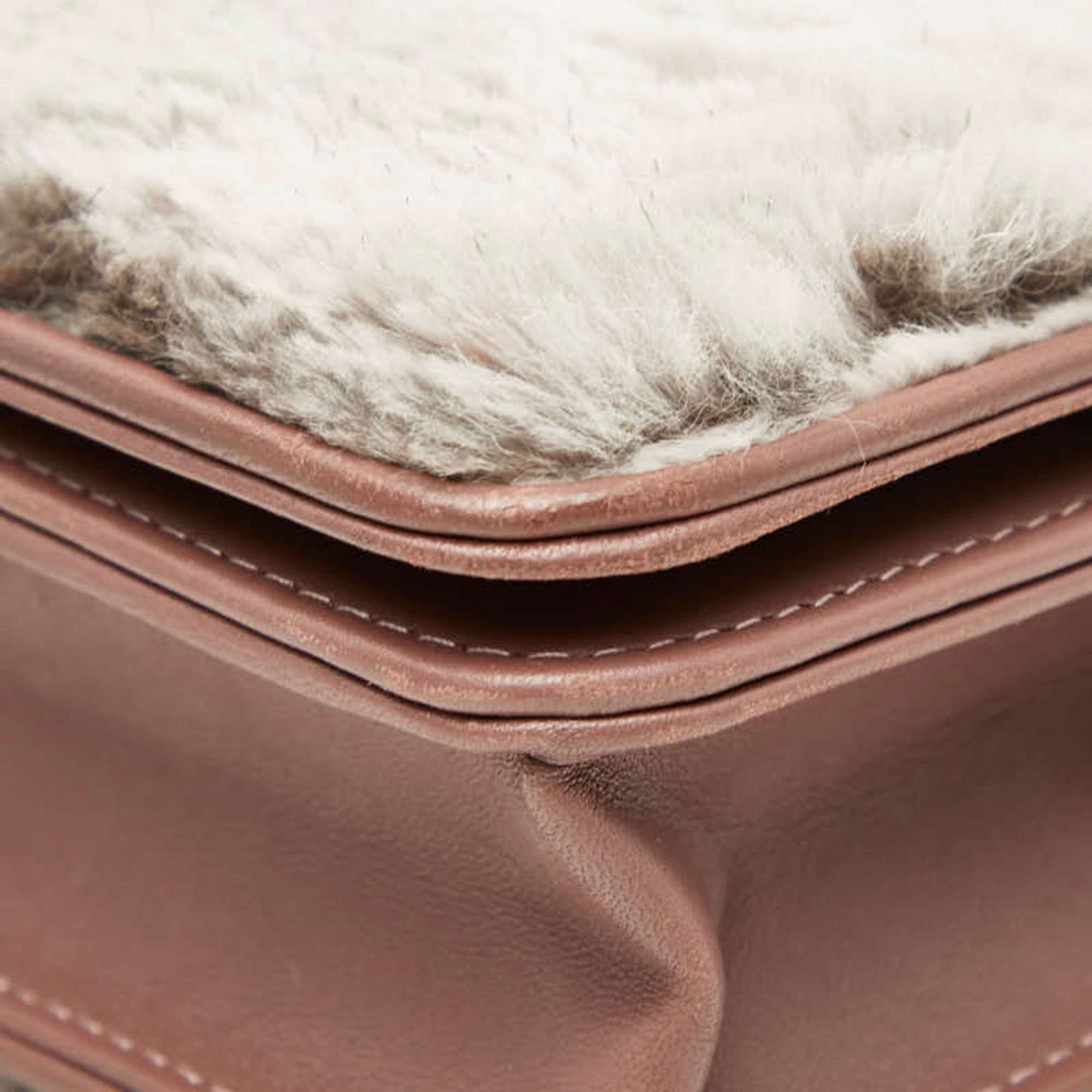 Chanel Gray Pink Fur Leather Shoulder Bag (Pre-Owned)