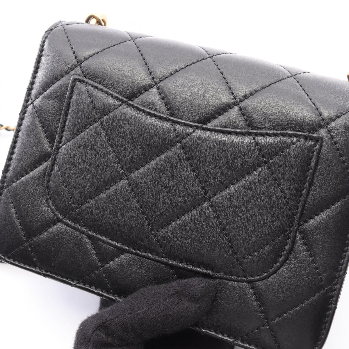 Chanel Black Leather Handbag Shoulder Bag (Pre-Owned)