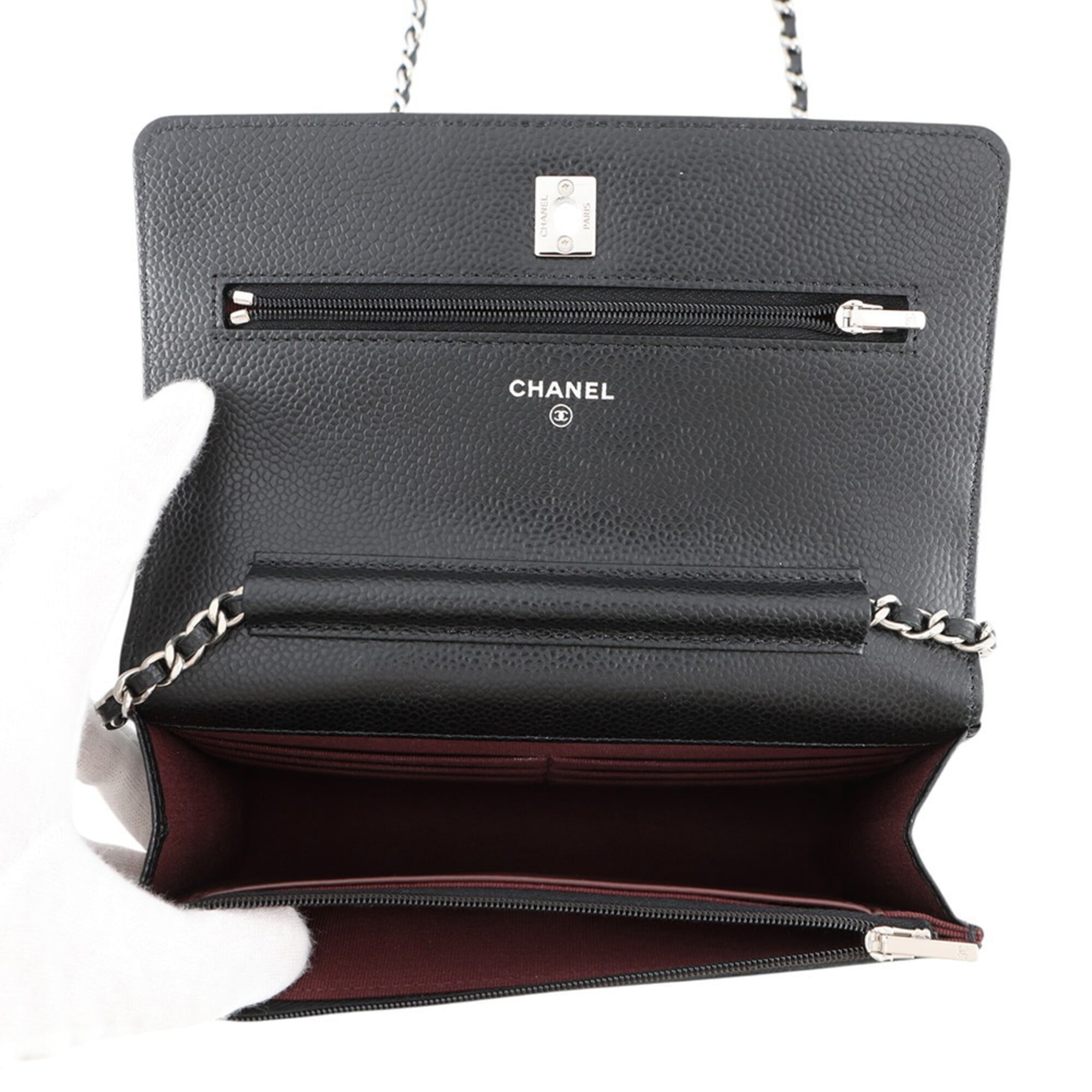Chanel Matelasse Black Grained Calfskin Chain/Shoulder Wallet (Pre-Owned)