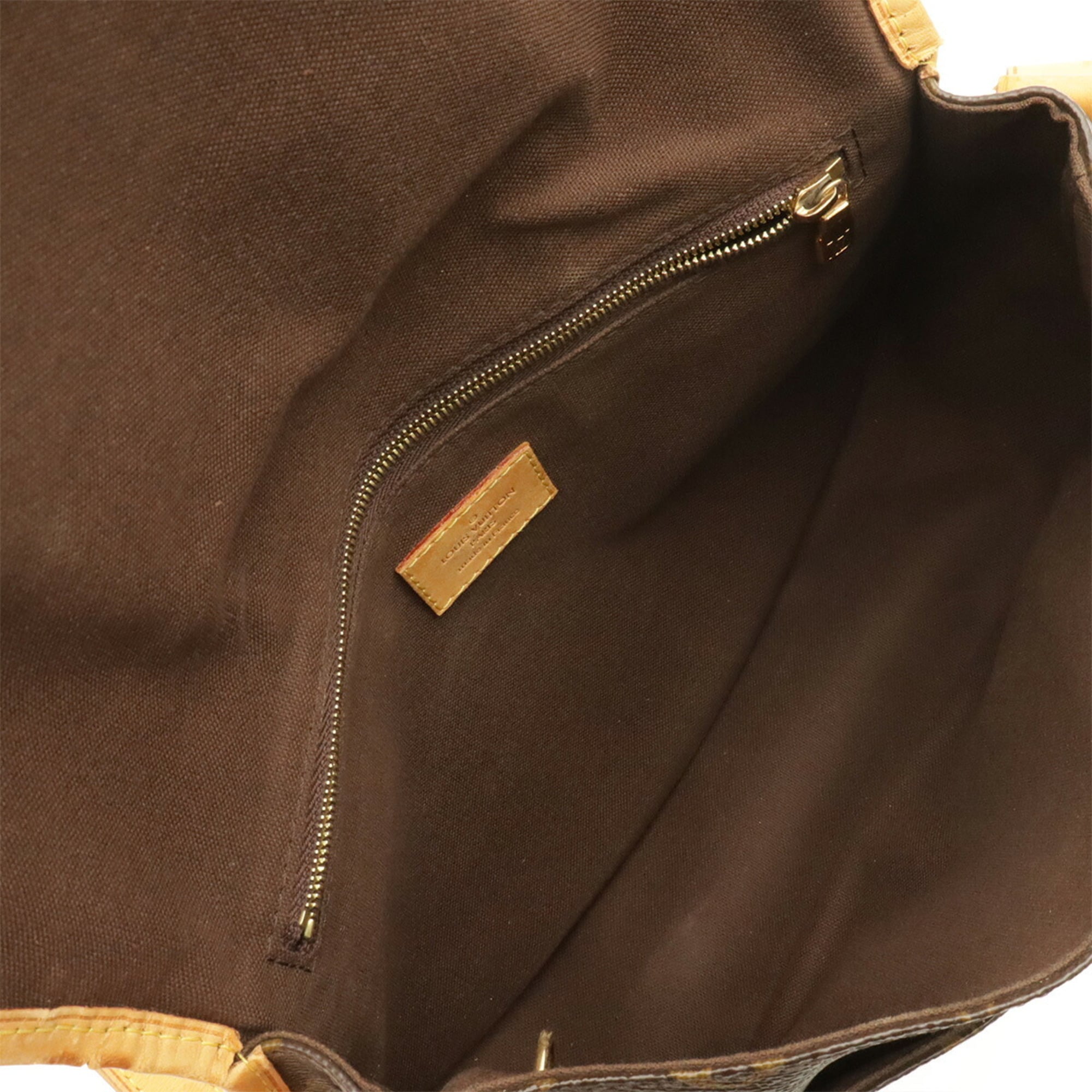 Louis Vuitton Brown Monogram Monogram Shoulder Bag (Pre-Owned)