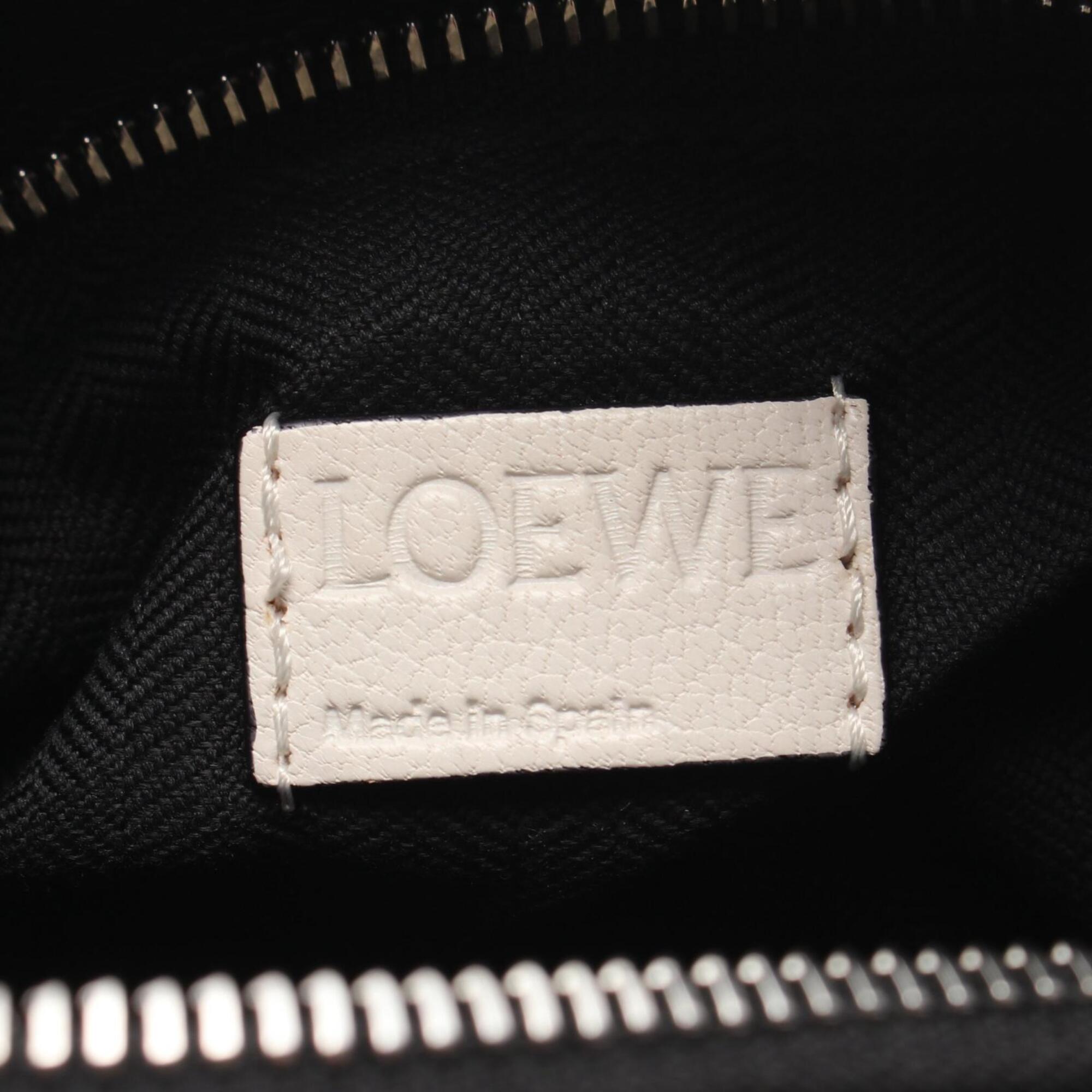 Loewe Puzzle Black Red Color White Leather Handbag (Pre-Owned)